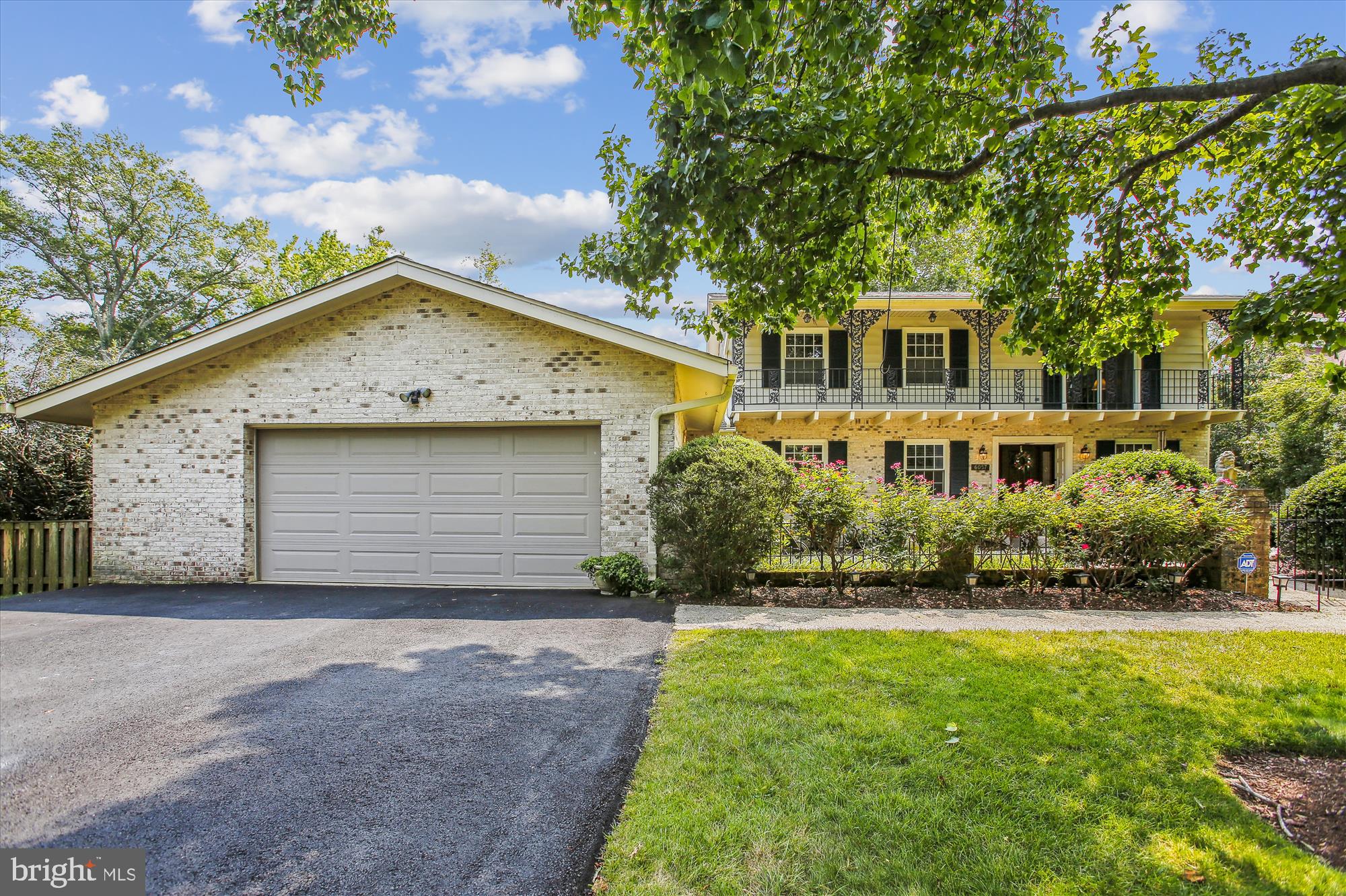 HALLOWING POINT RIVER ESTATES - Residential