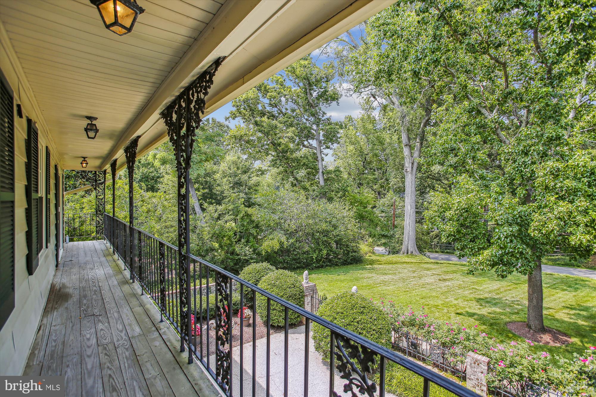 HALLOWING POINT RIVER ESTATES - Residential