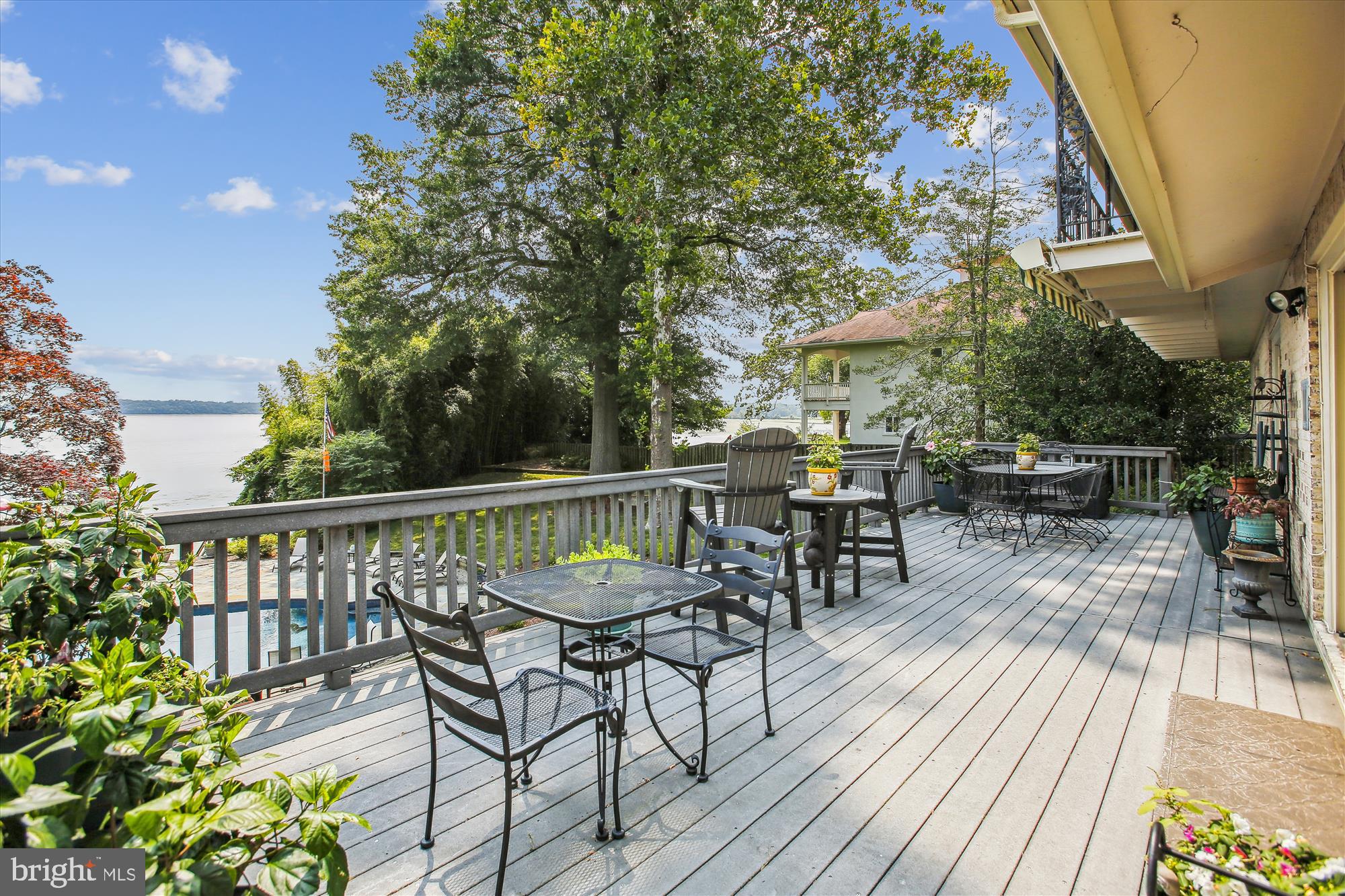 HALLOWING POINT RIVER ESTATES - Residential