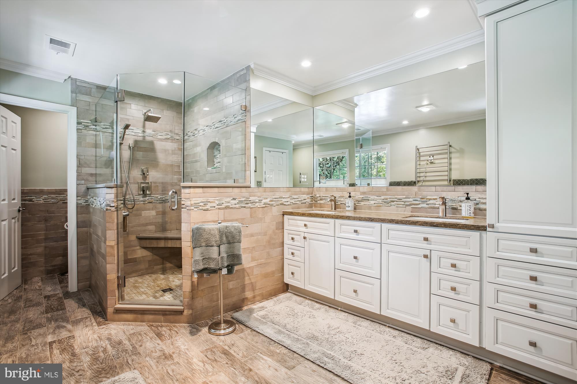 HALLOWING POINT RIVER ESTATES - Residential