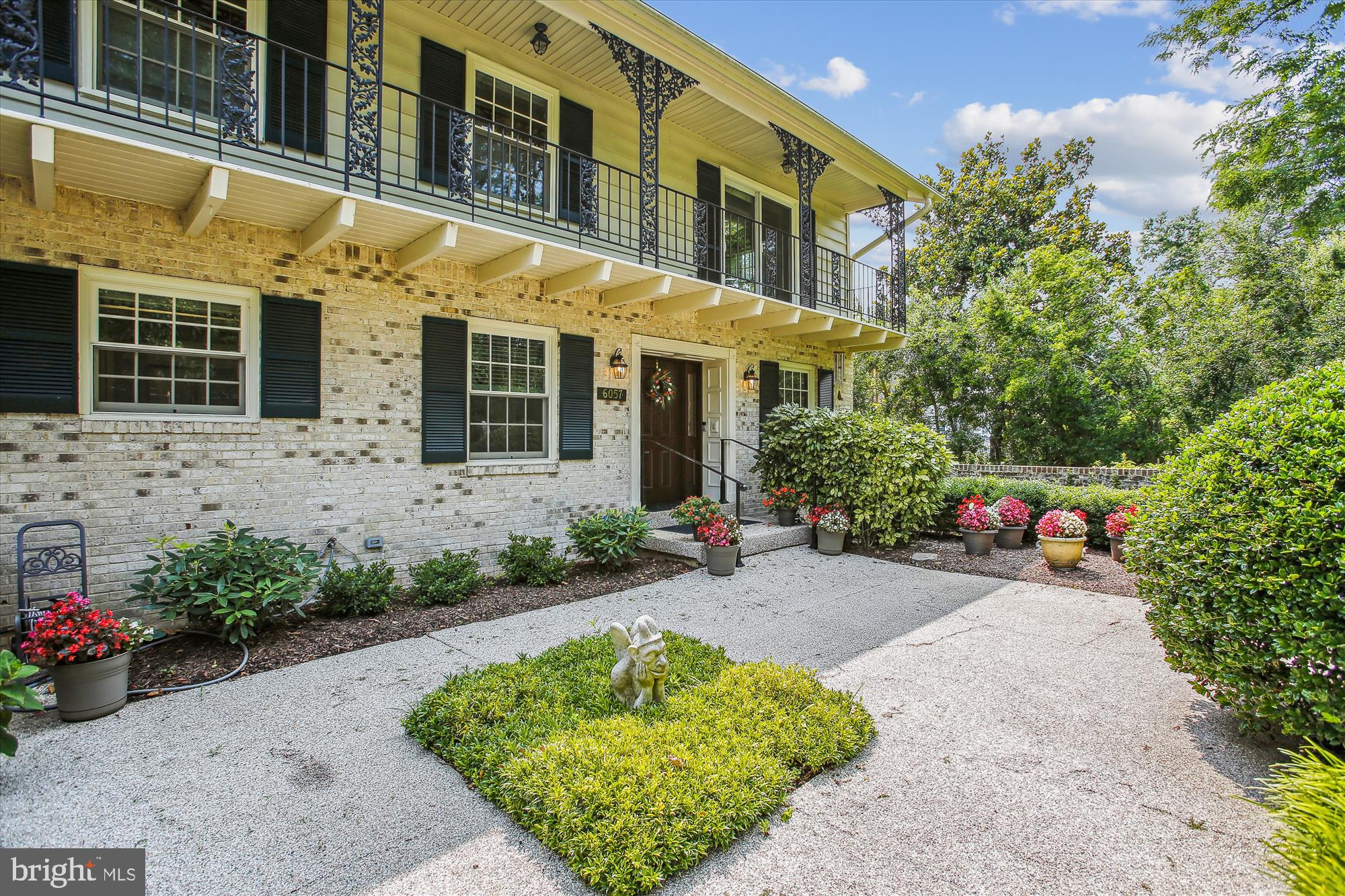 HALLOWING POINT RIVER ESTATES - Residential