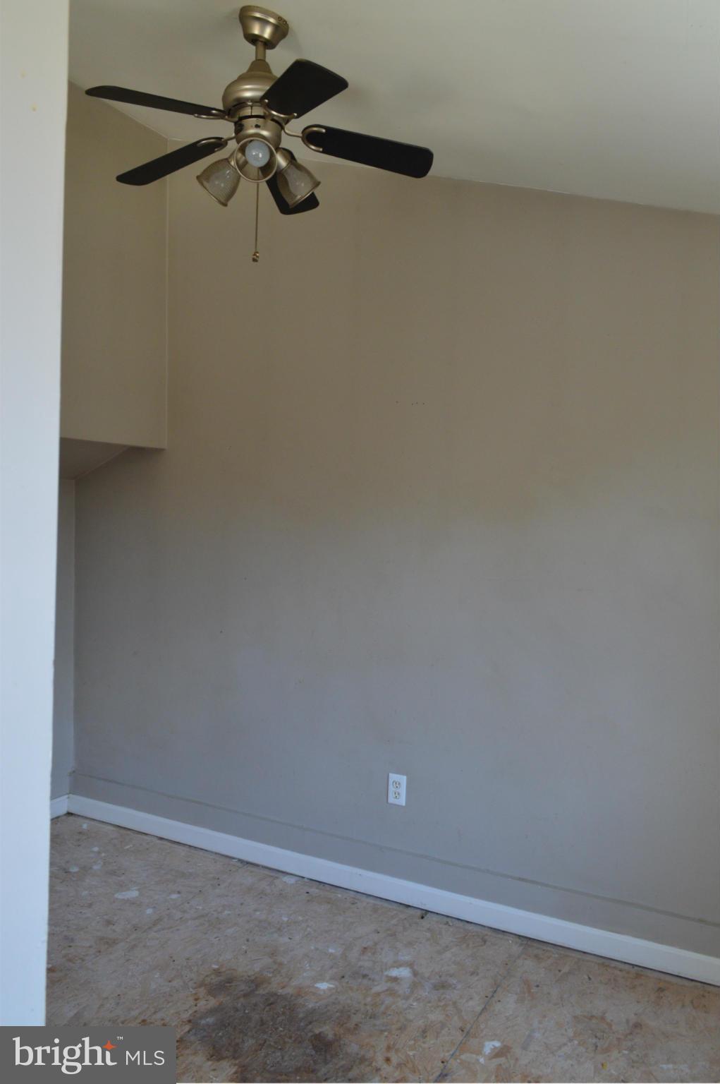 RIVIERA BEACH - Residential