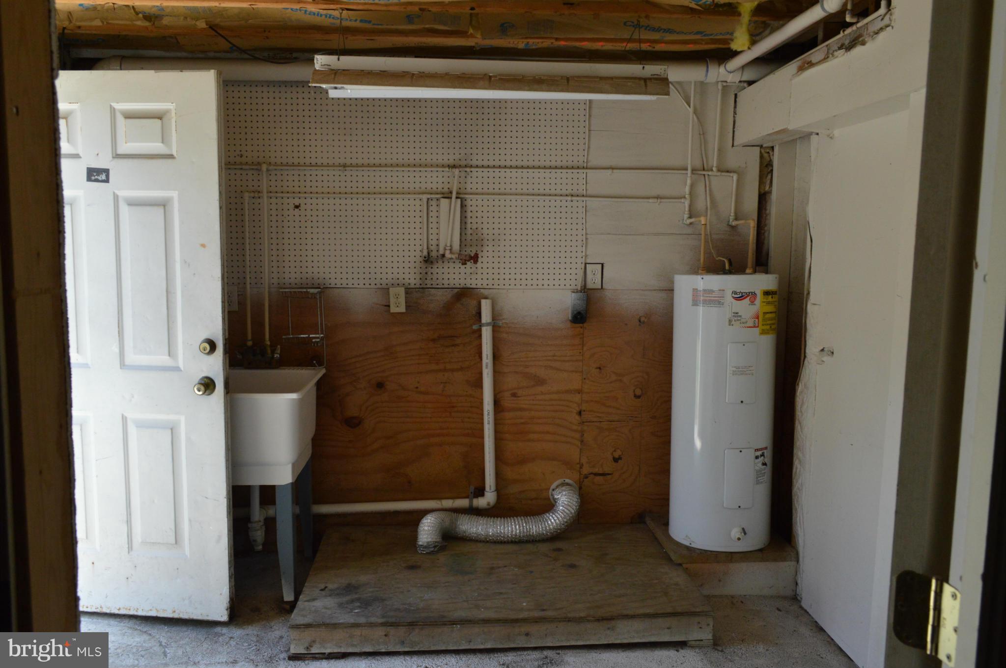 RIVIERA BEACH - Residential