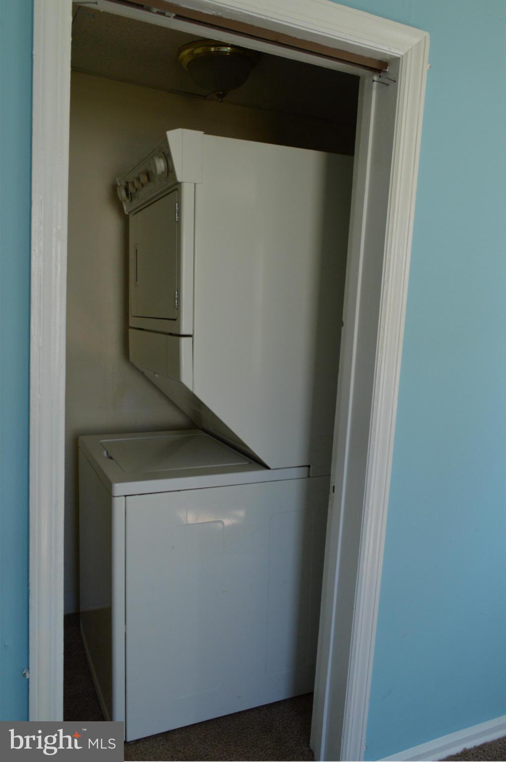 RIVIERA BEACH - Residential