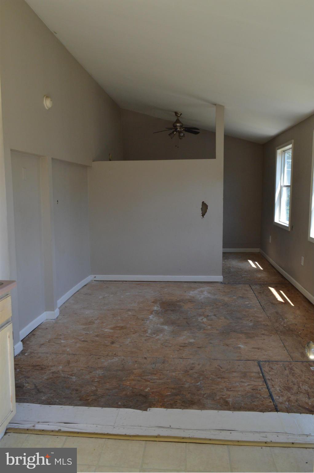 RIVIERA BEACH - Residential