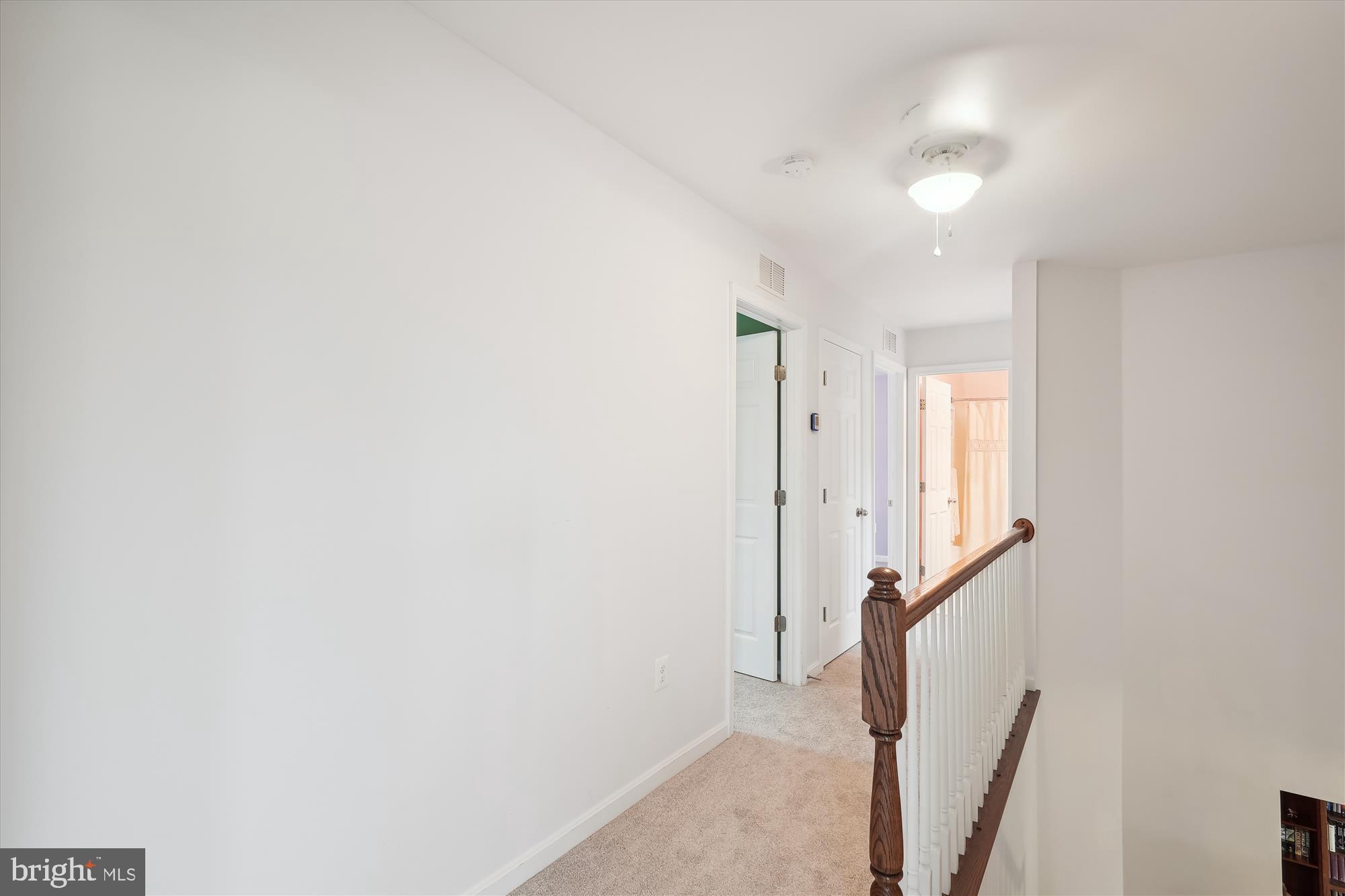 MOUNTAIN VALLEY - Residential