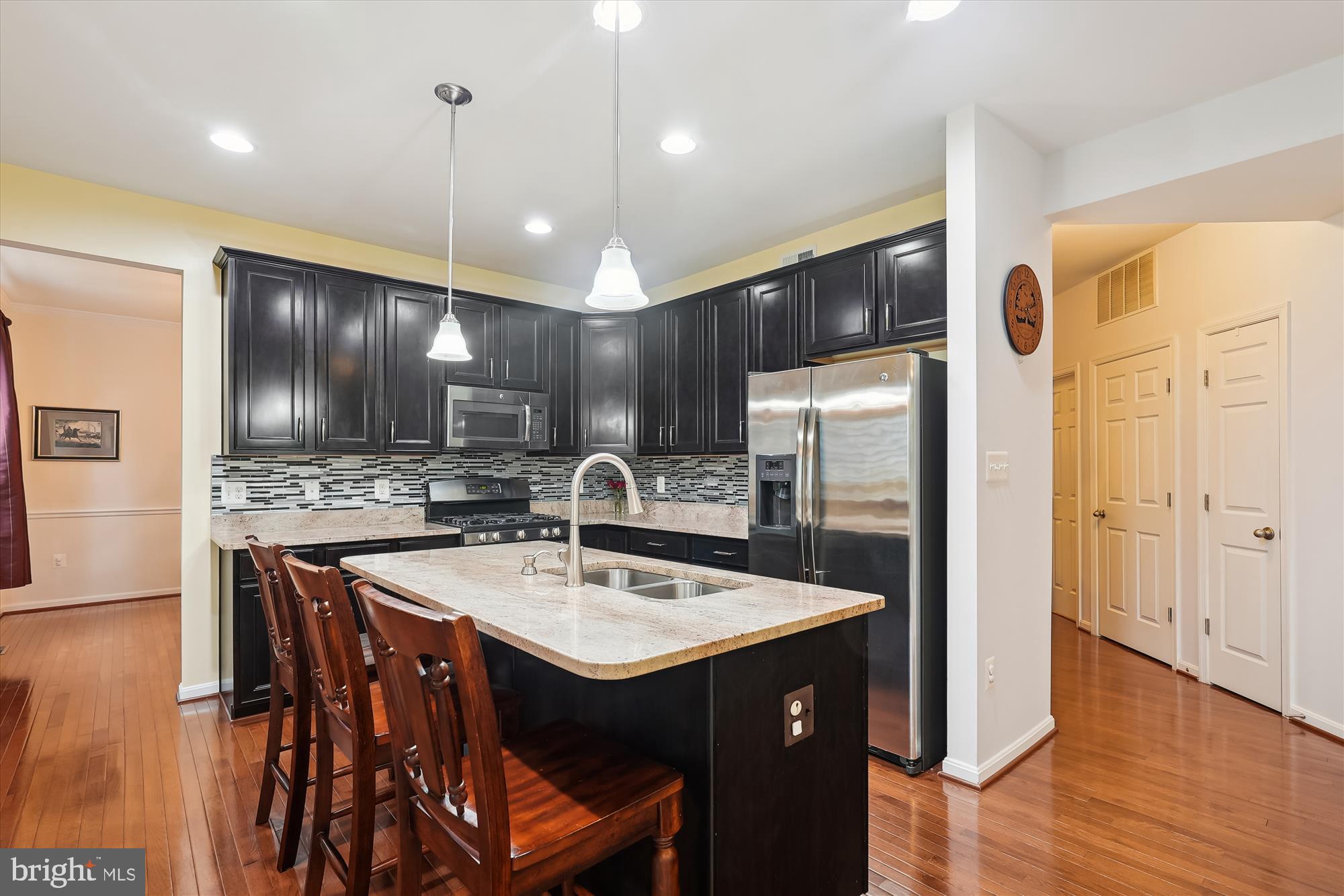 MOUNTAIN VALLEY - Residential