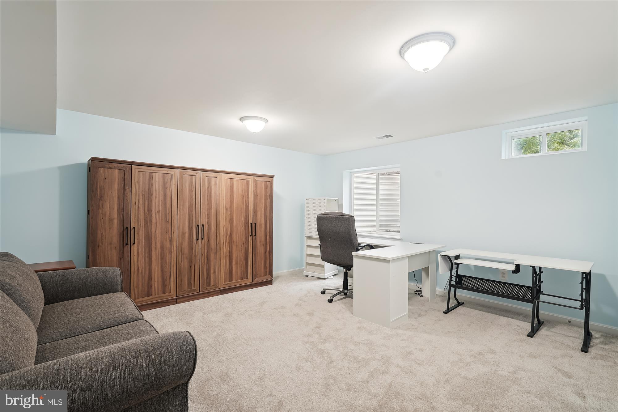 MOUNTAIN VALLEY - Residential