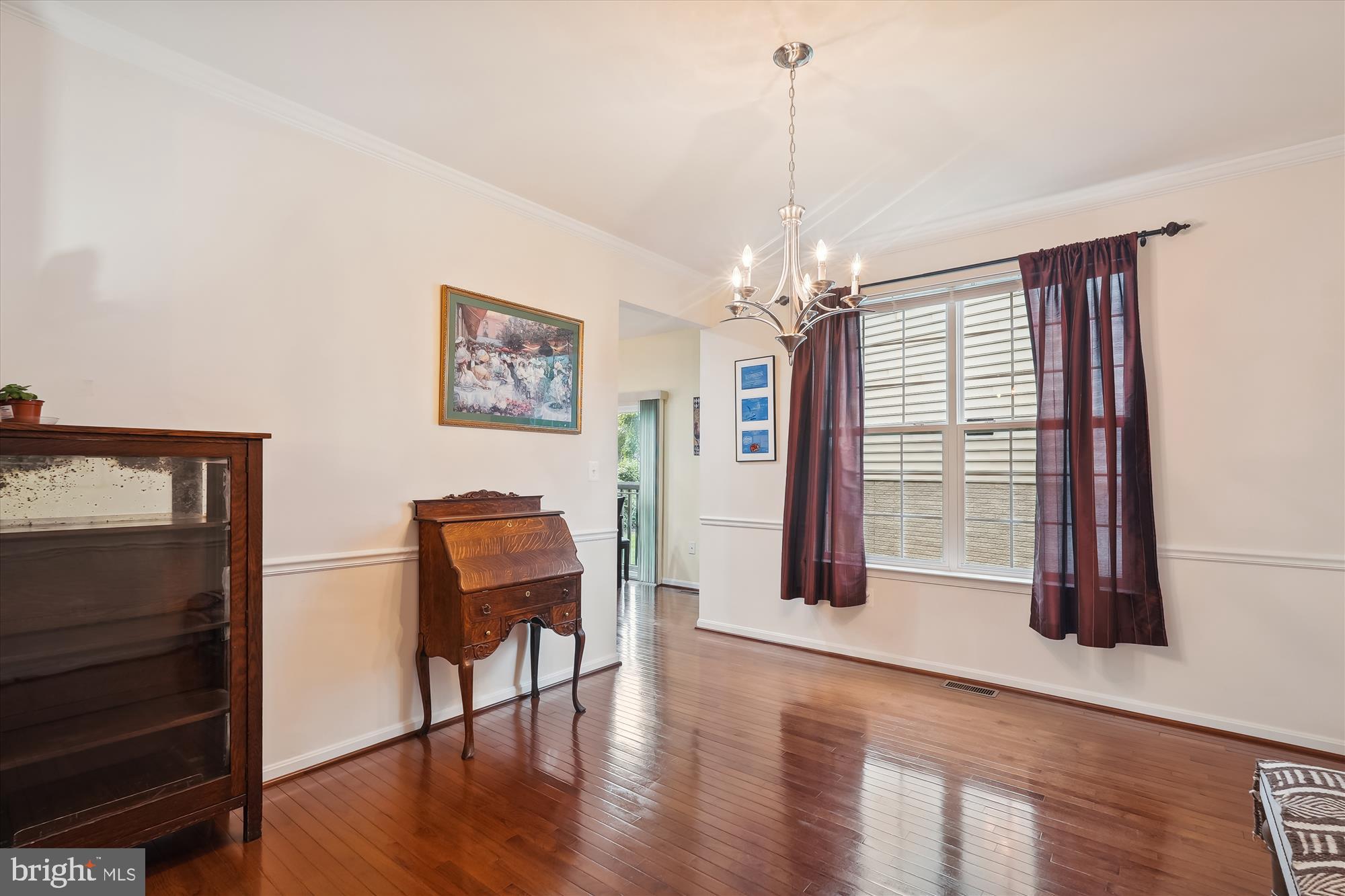 MOUNTAIN VALLEY - Residential