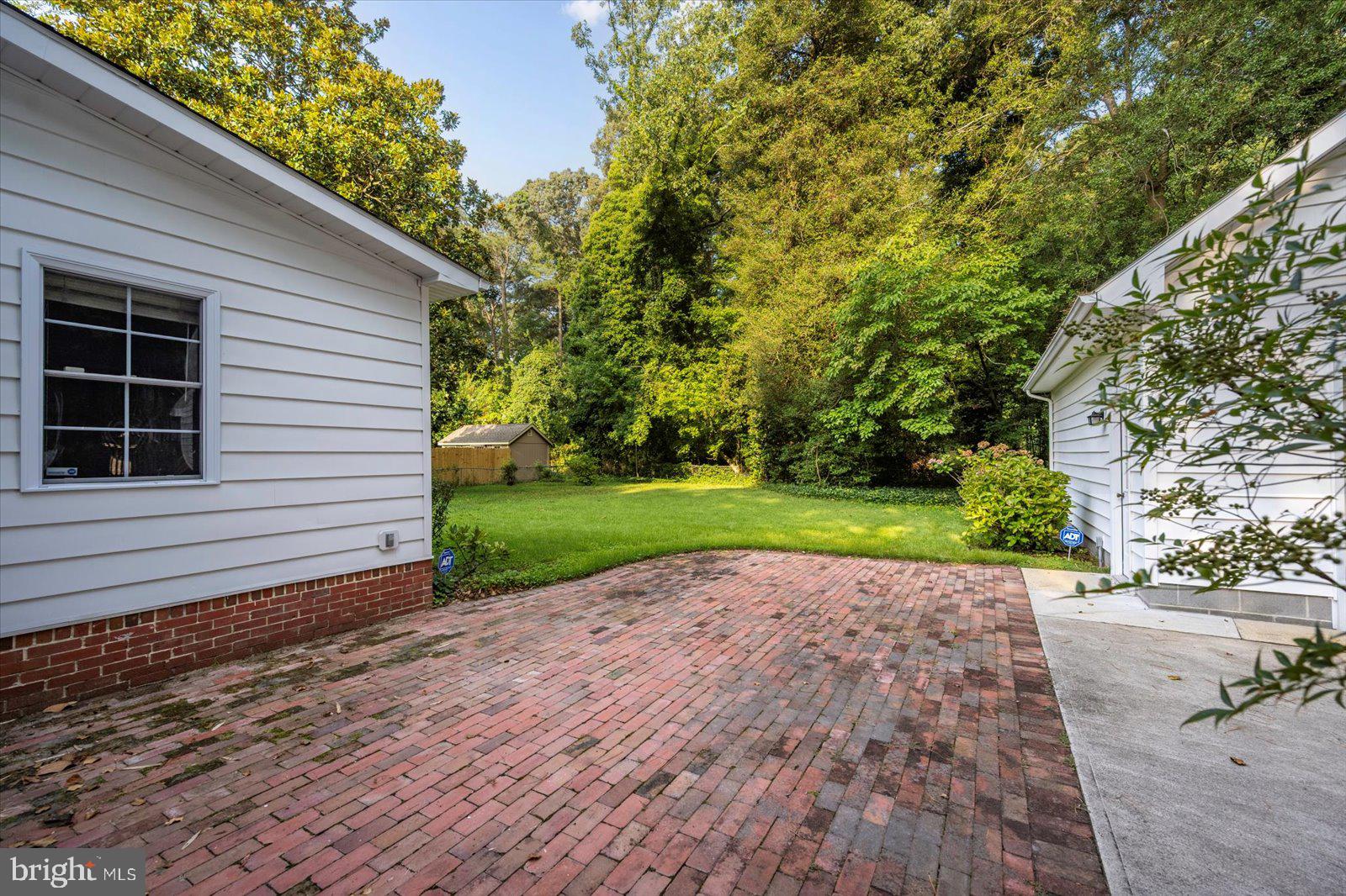 ALLENWOOD - Residential