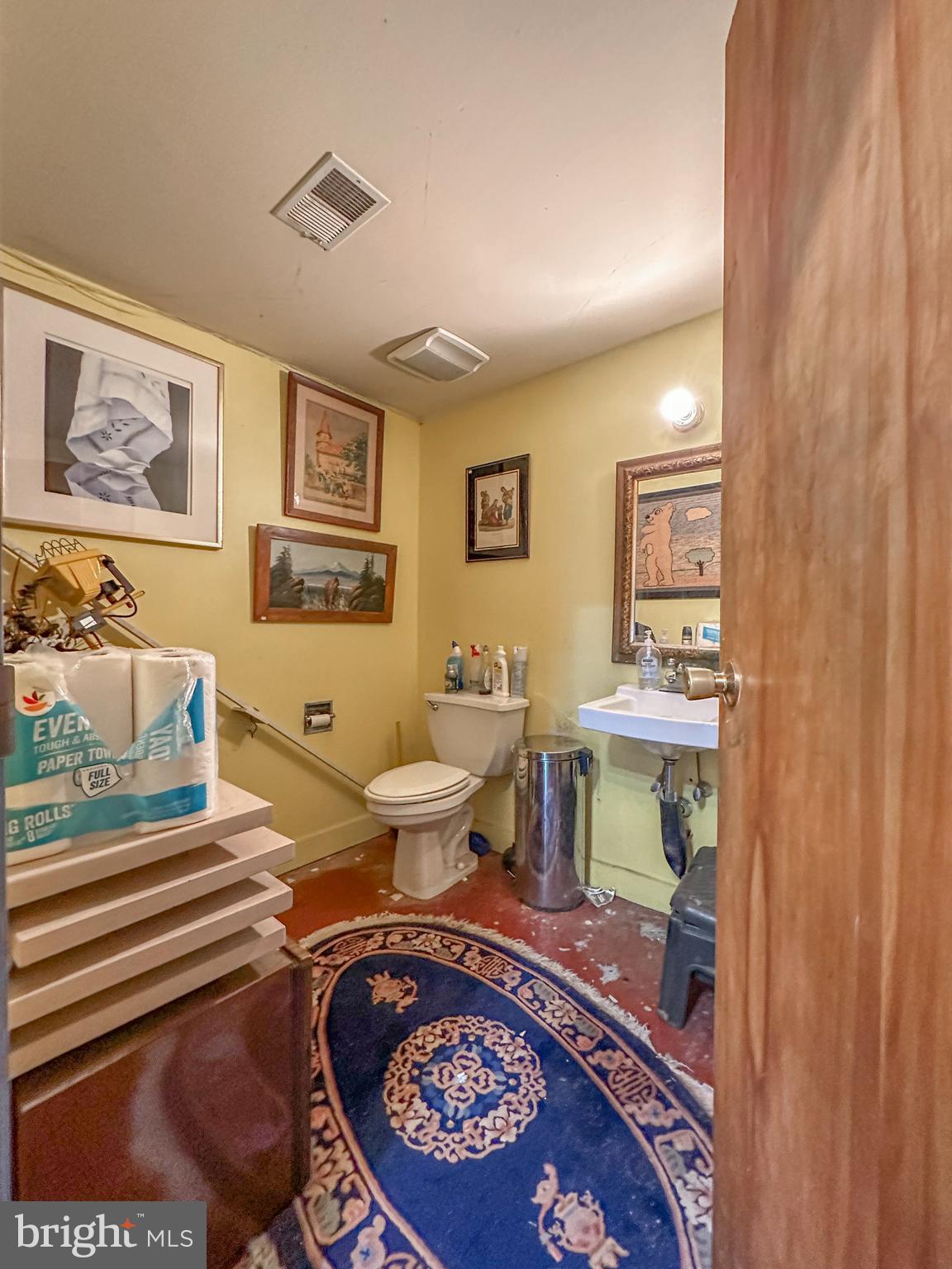 GALENA - Commercial Sale