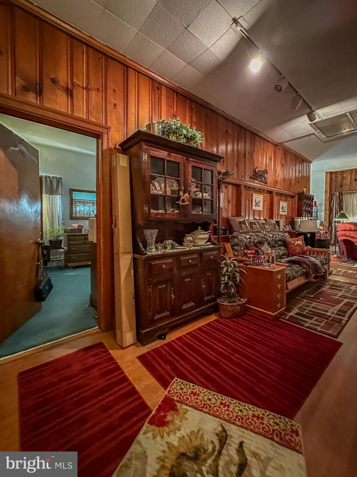 GALENA - Commercial Sale