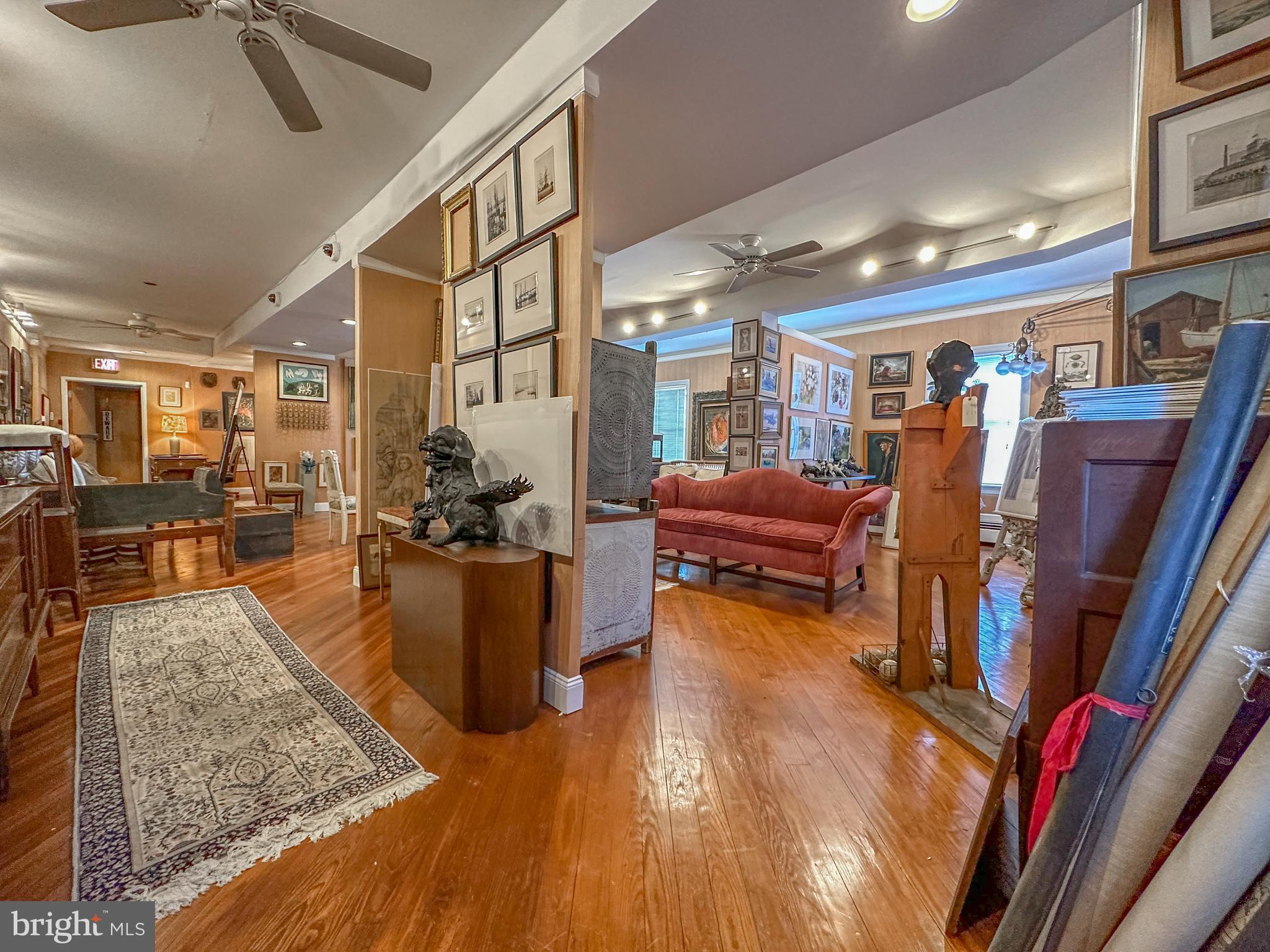 GALENA - Commercial Sale