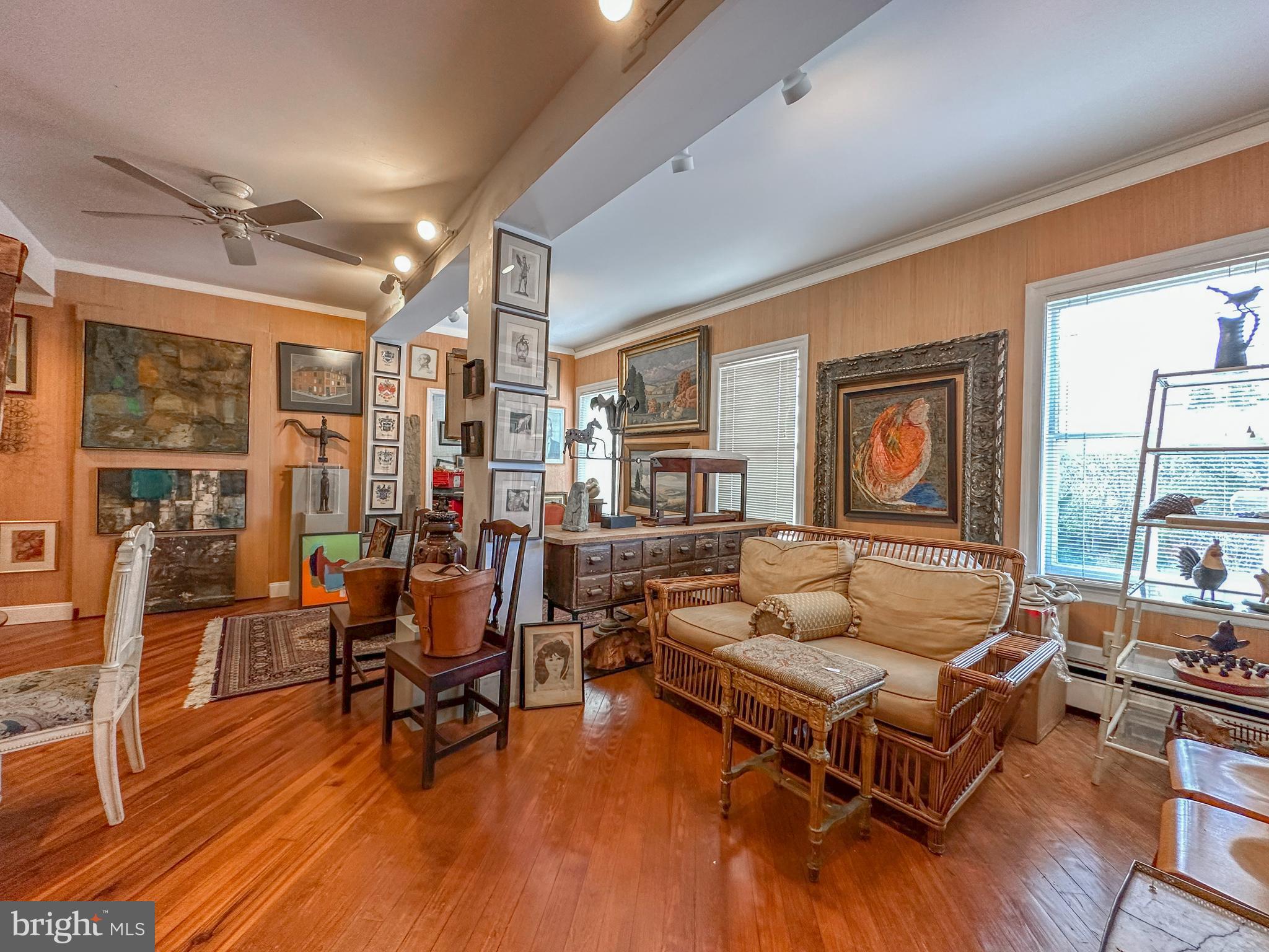 GALENA - Commercial Sale