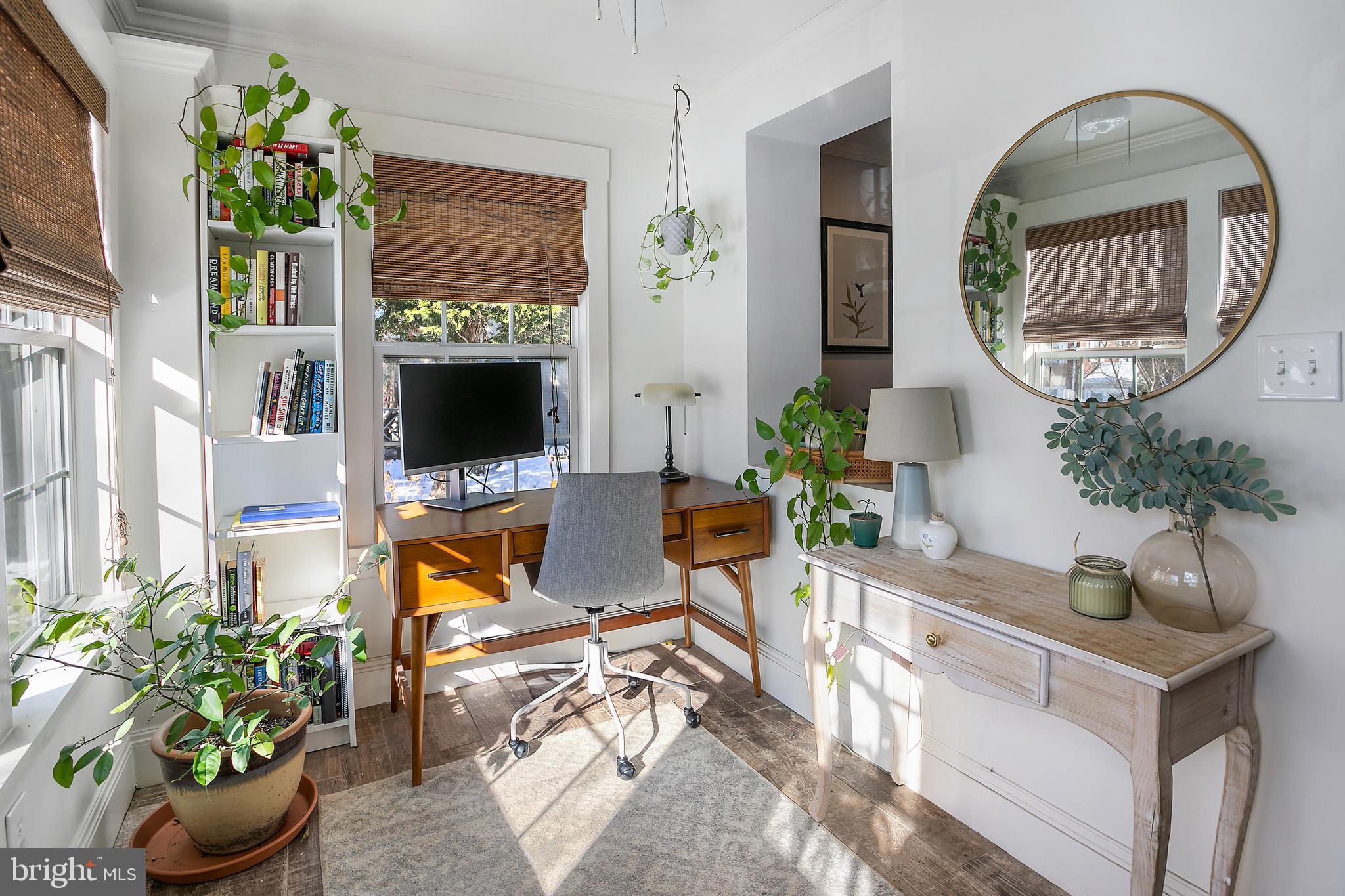 JEFFERSON MANOR - Residential