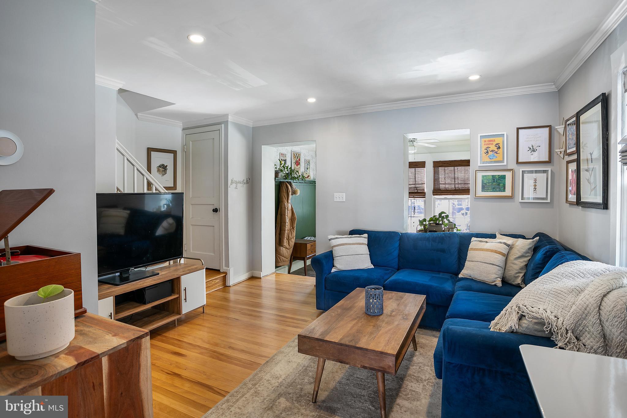 JEFFERSON MANOR - Residential