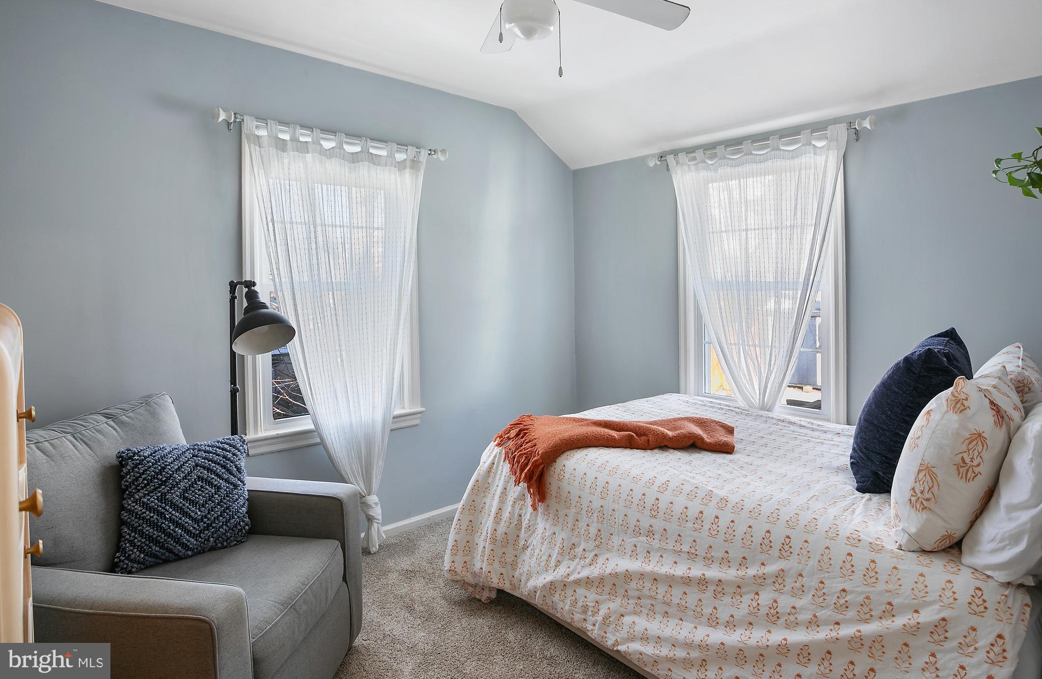 JEFFERSON MANOR - Residential