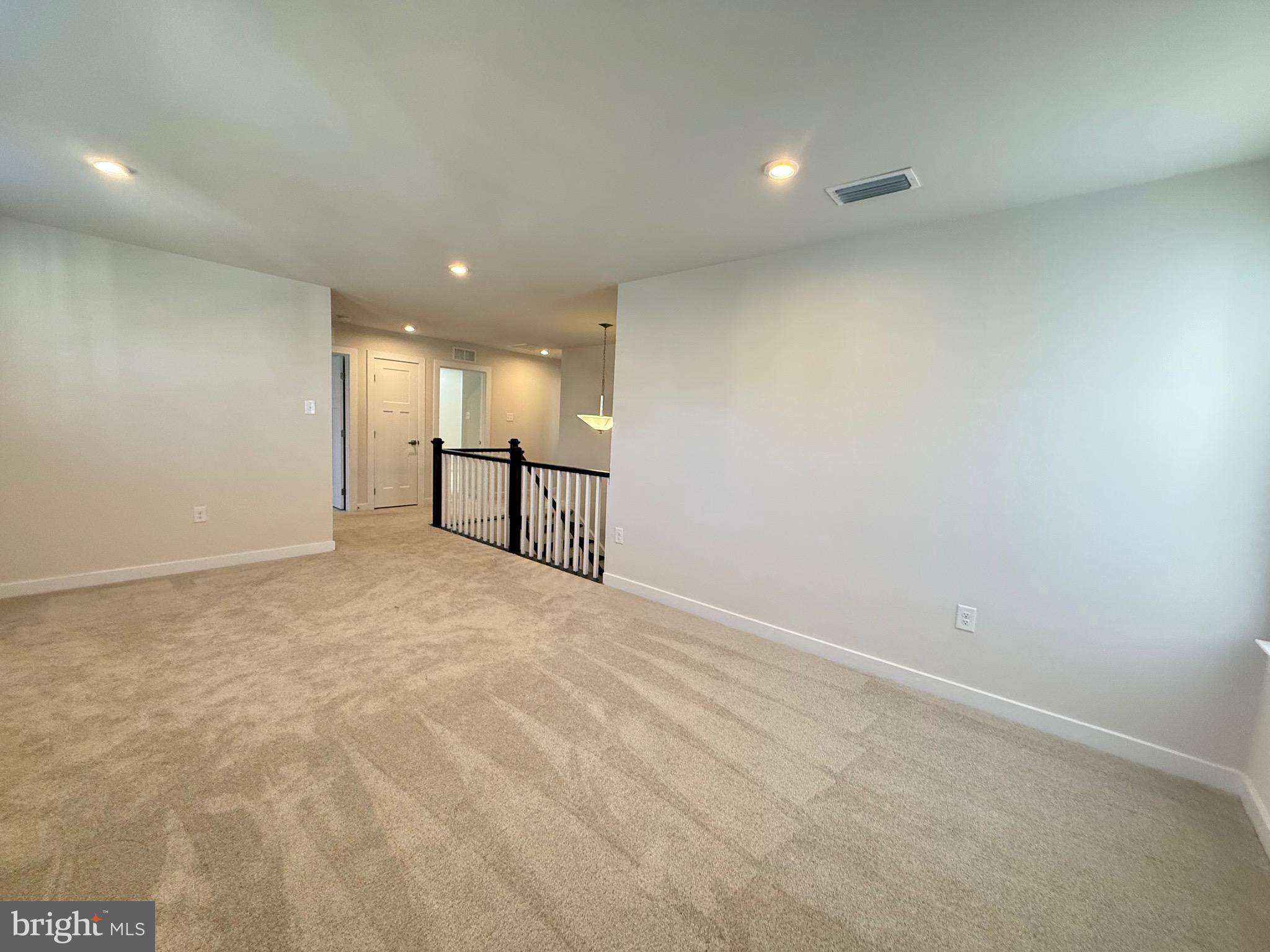 CHELTENHAM - Residential