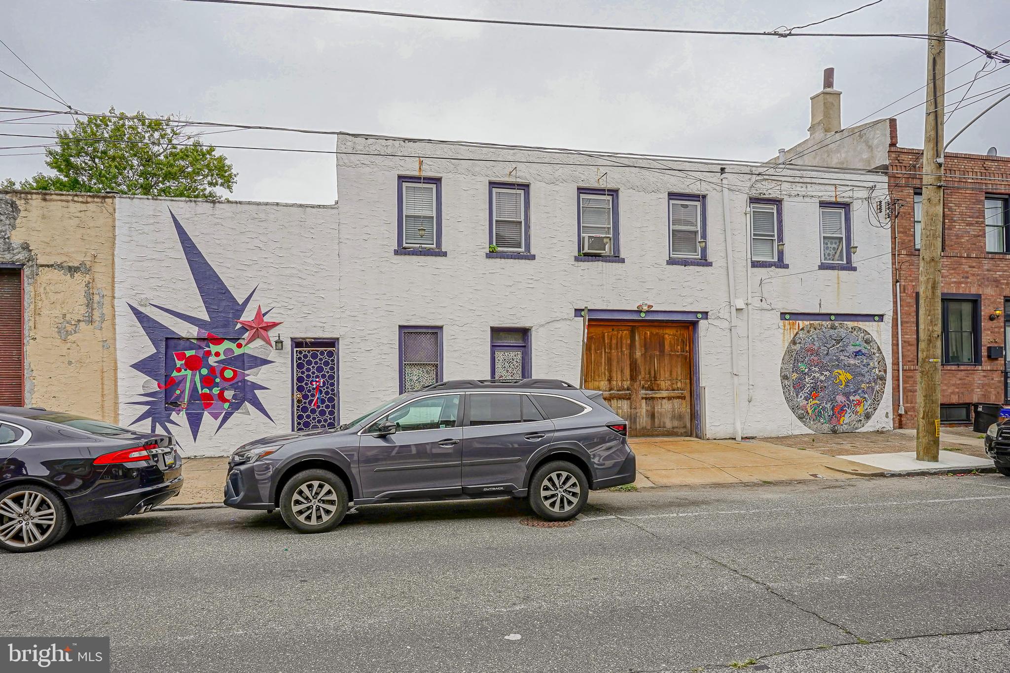 2416 E SERGEANT STREET 22