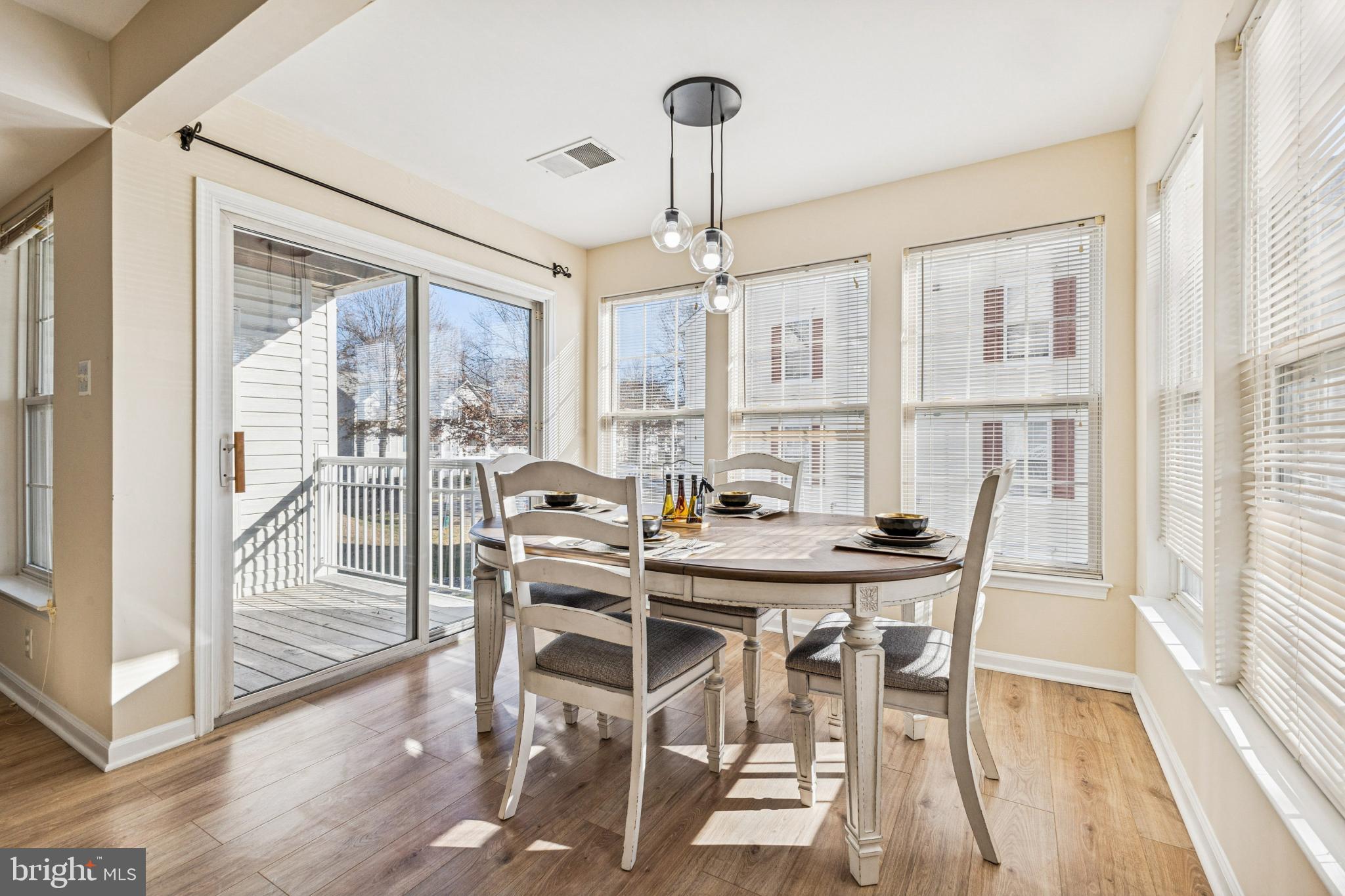 SOUTH MEADOWS - Residential