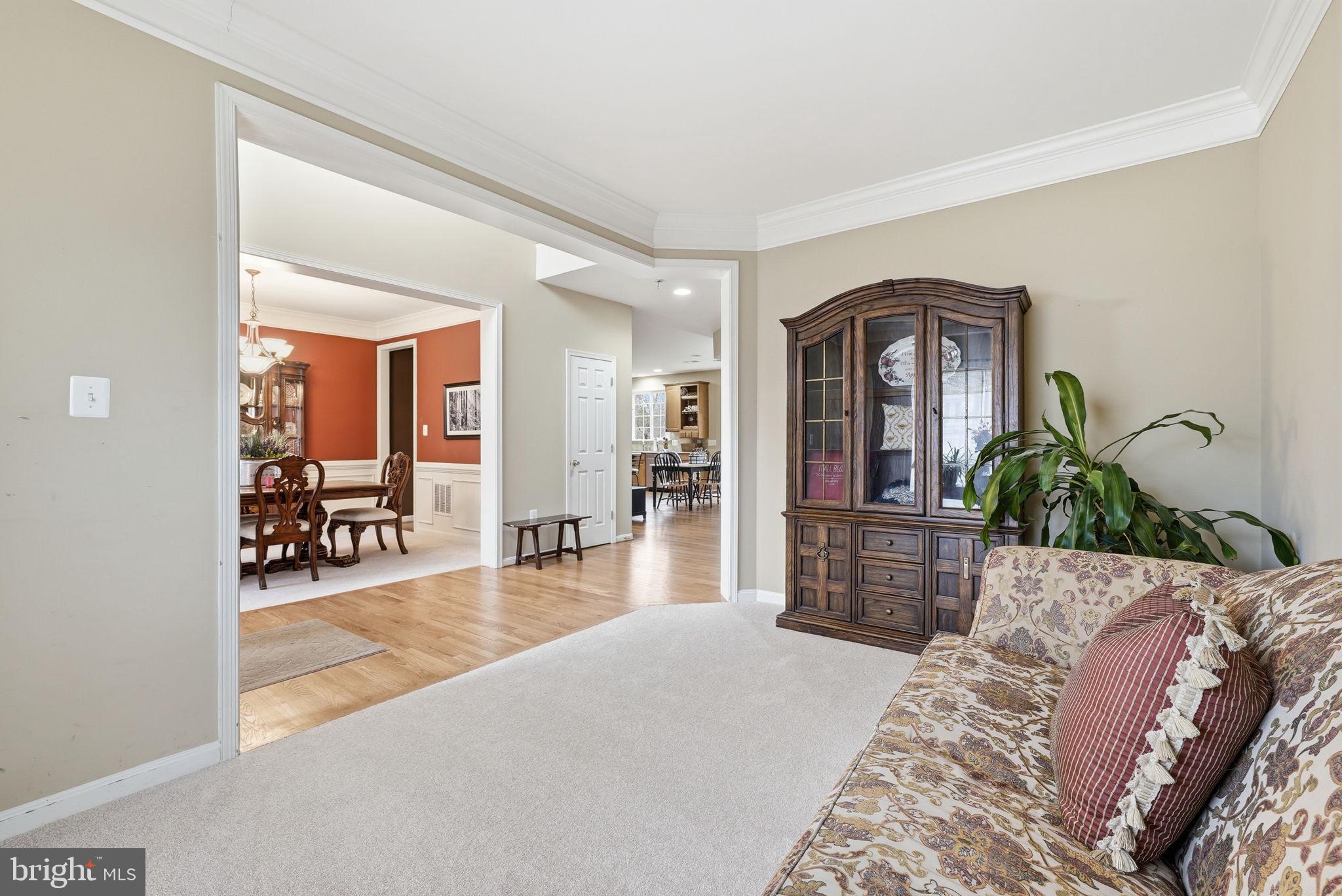 LINTON CREST - Residential