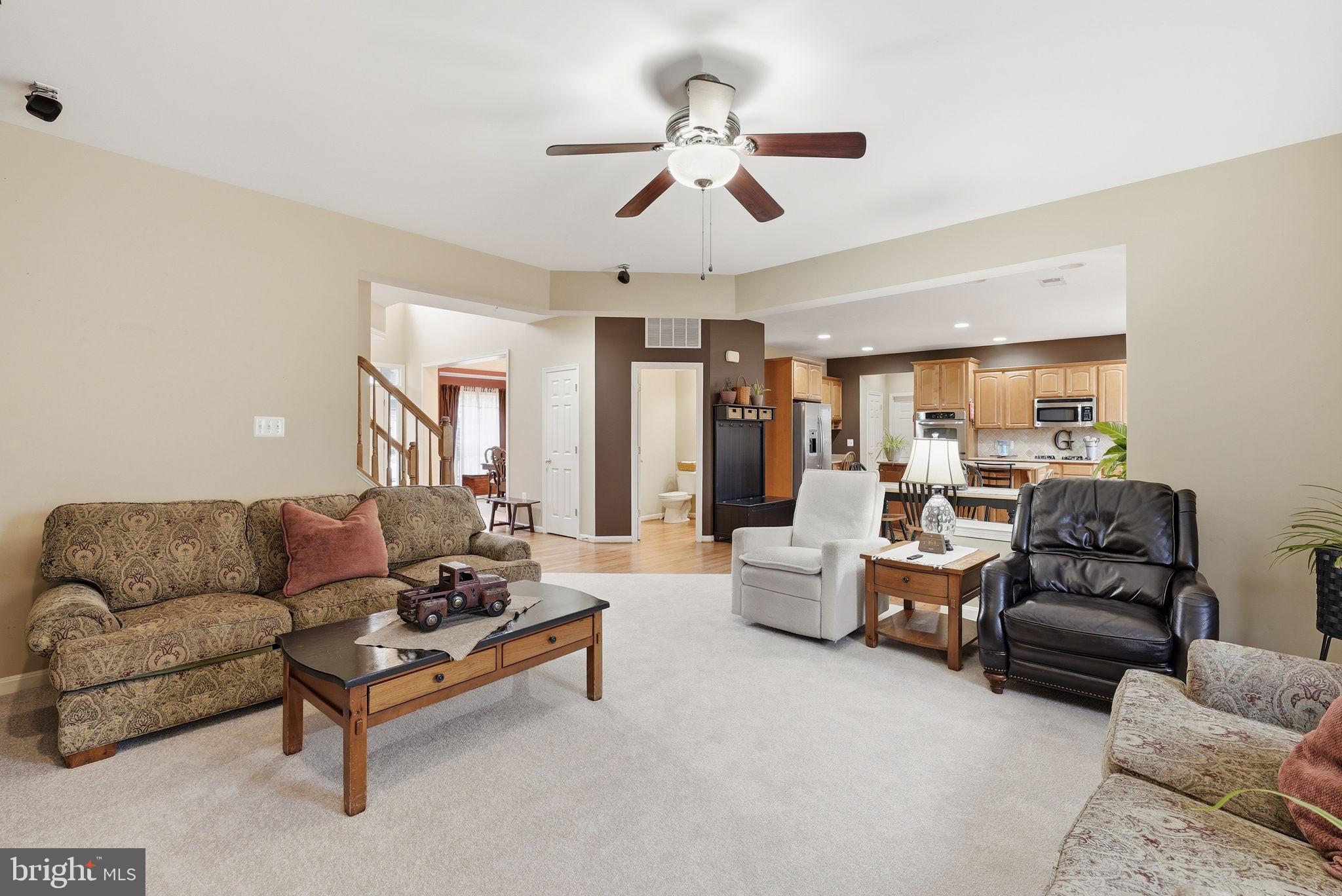 LINTON CREST - Residential