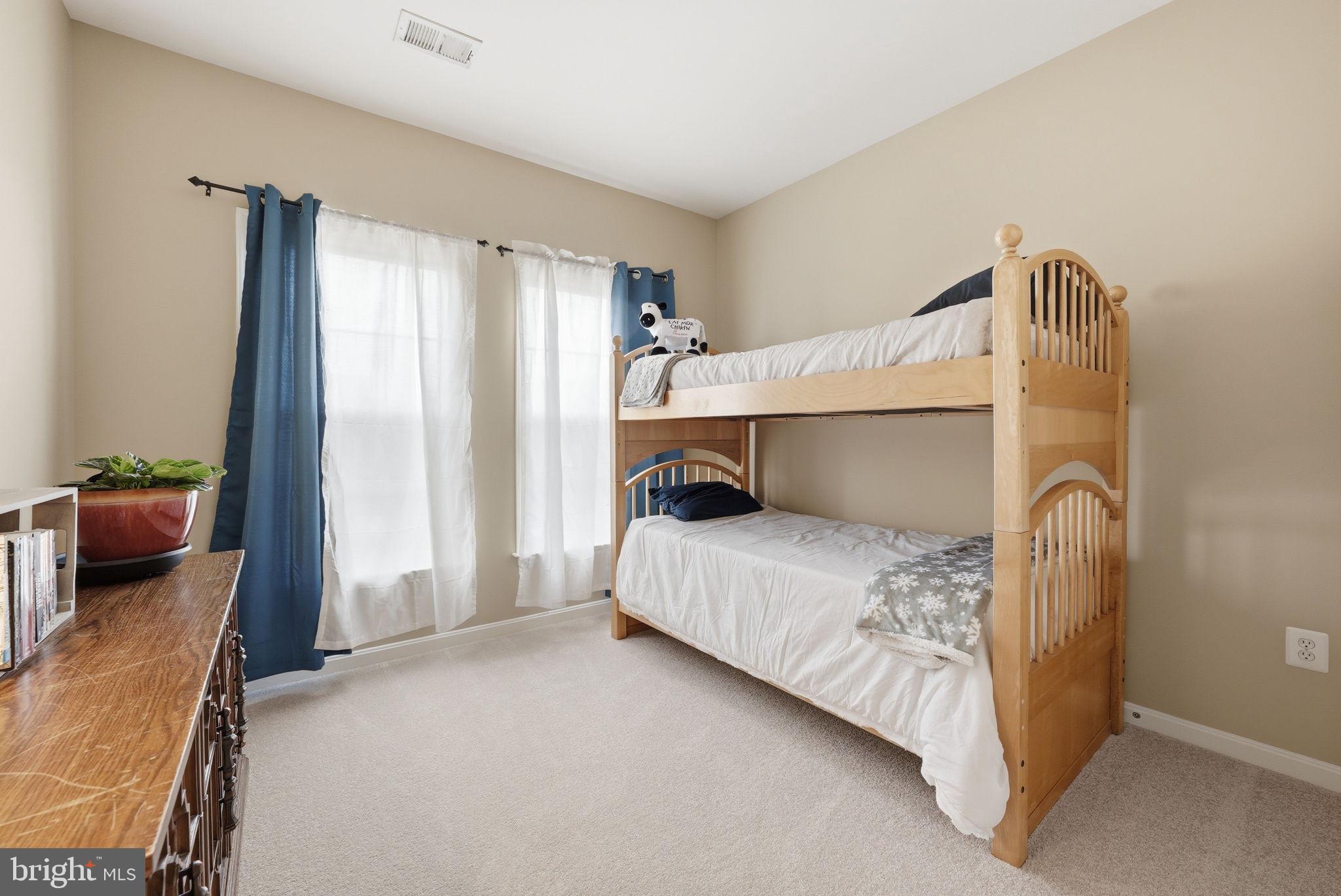 LINTON CREST - Residential