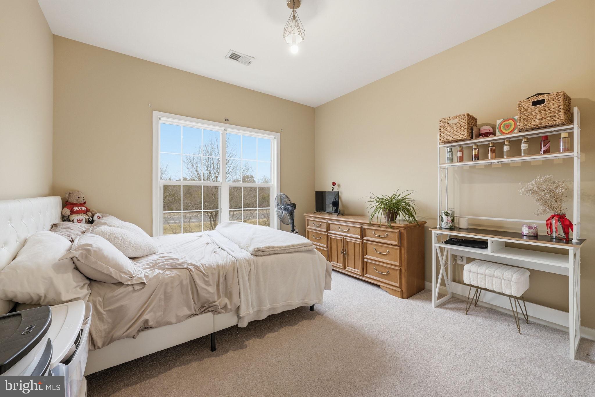 LINTON CREST - Residential