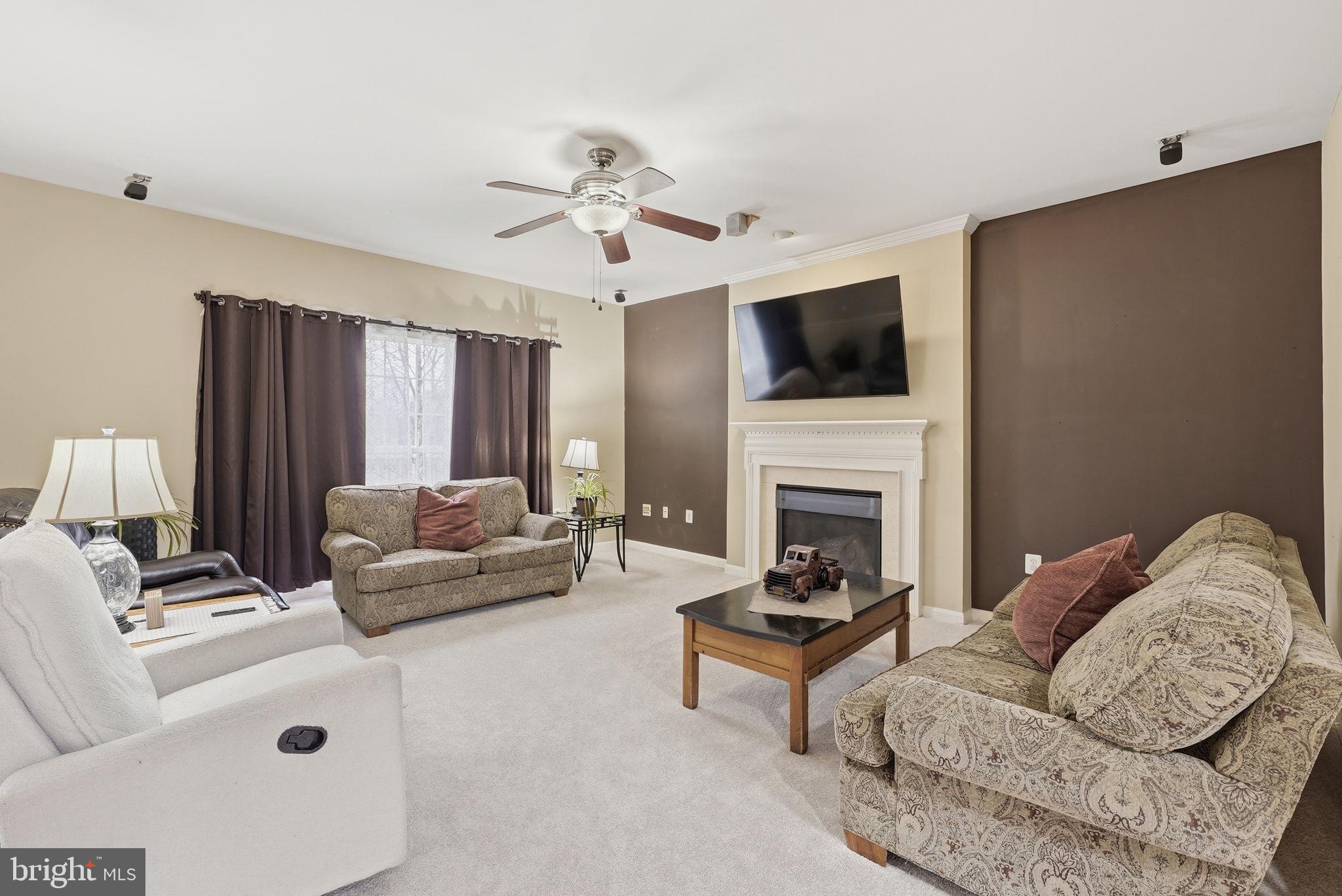 LINTON CREST - Residential