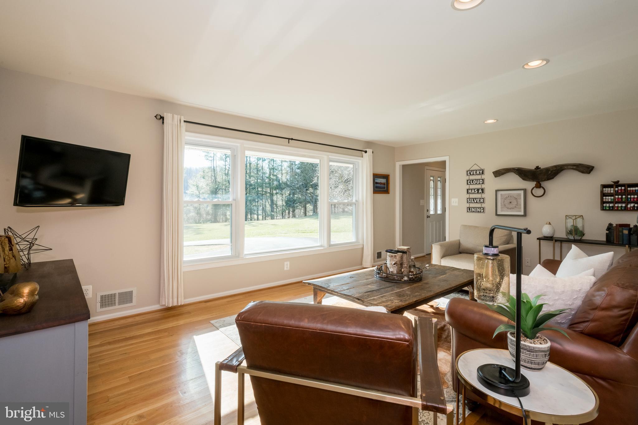 VALLEY GREEN - Residential