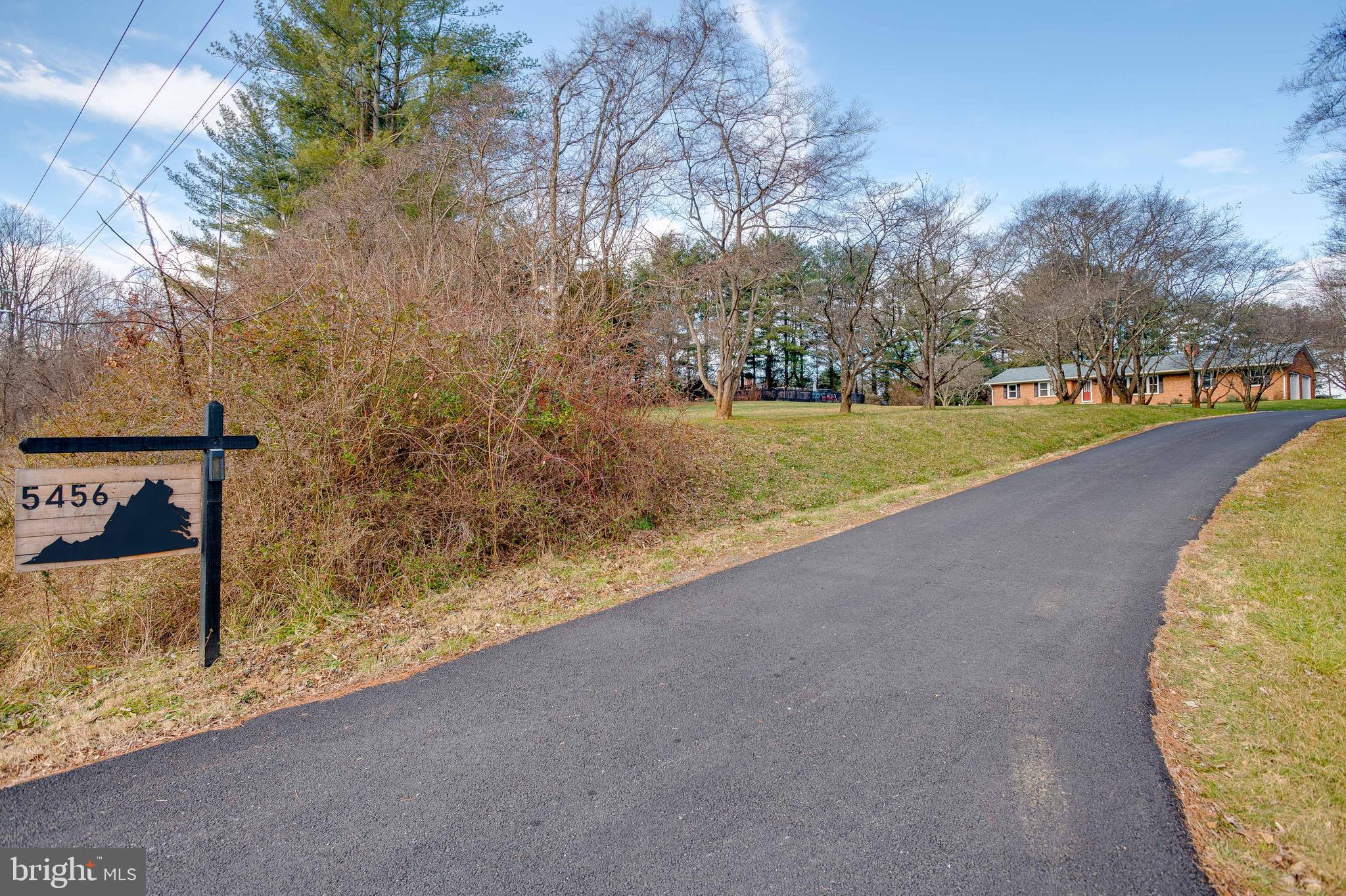 VALLEY GREEN - Residential