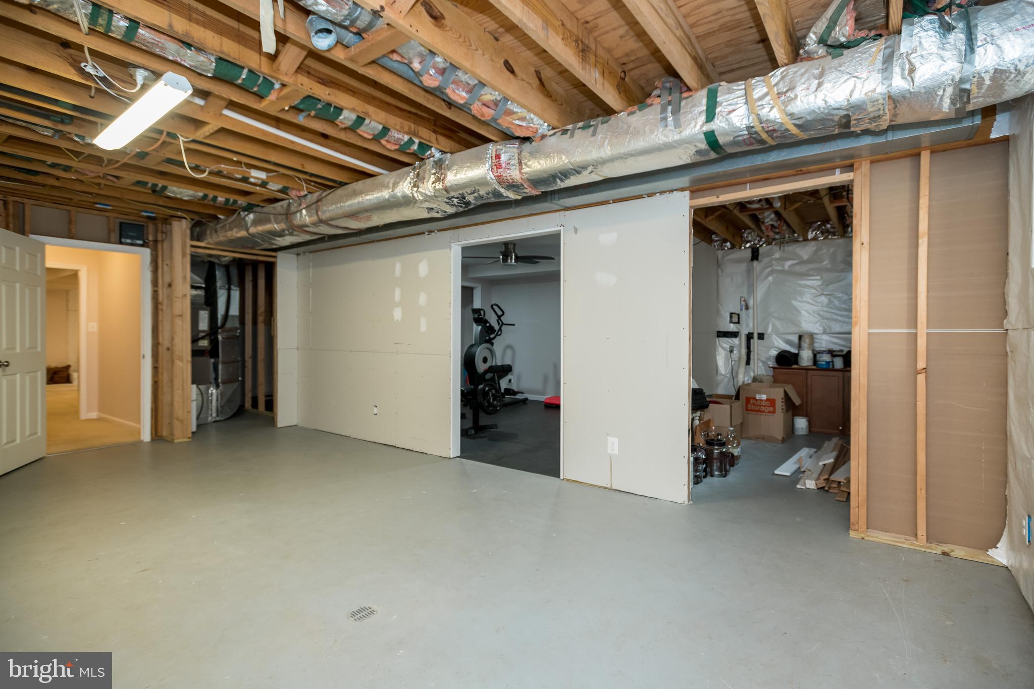 VALLEY GREEN - Residential