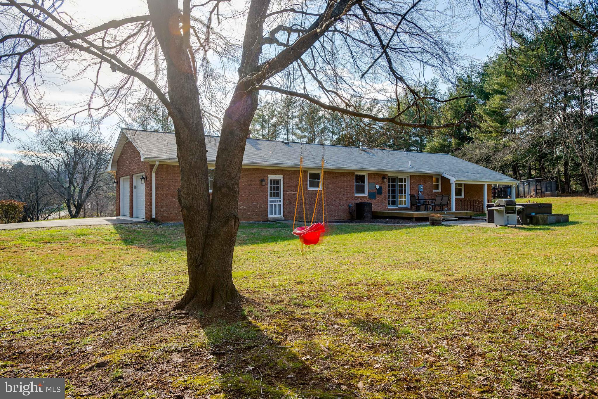 VALLEY GREEN - Residential