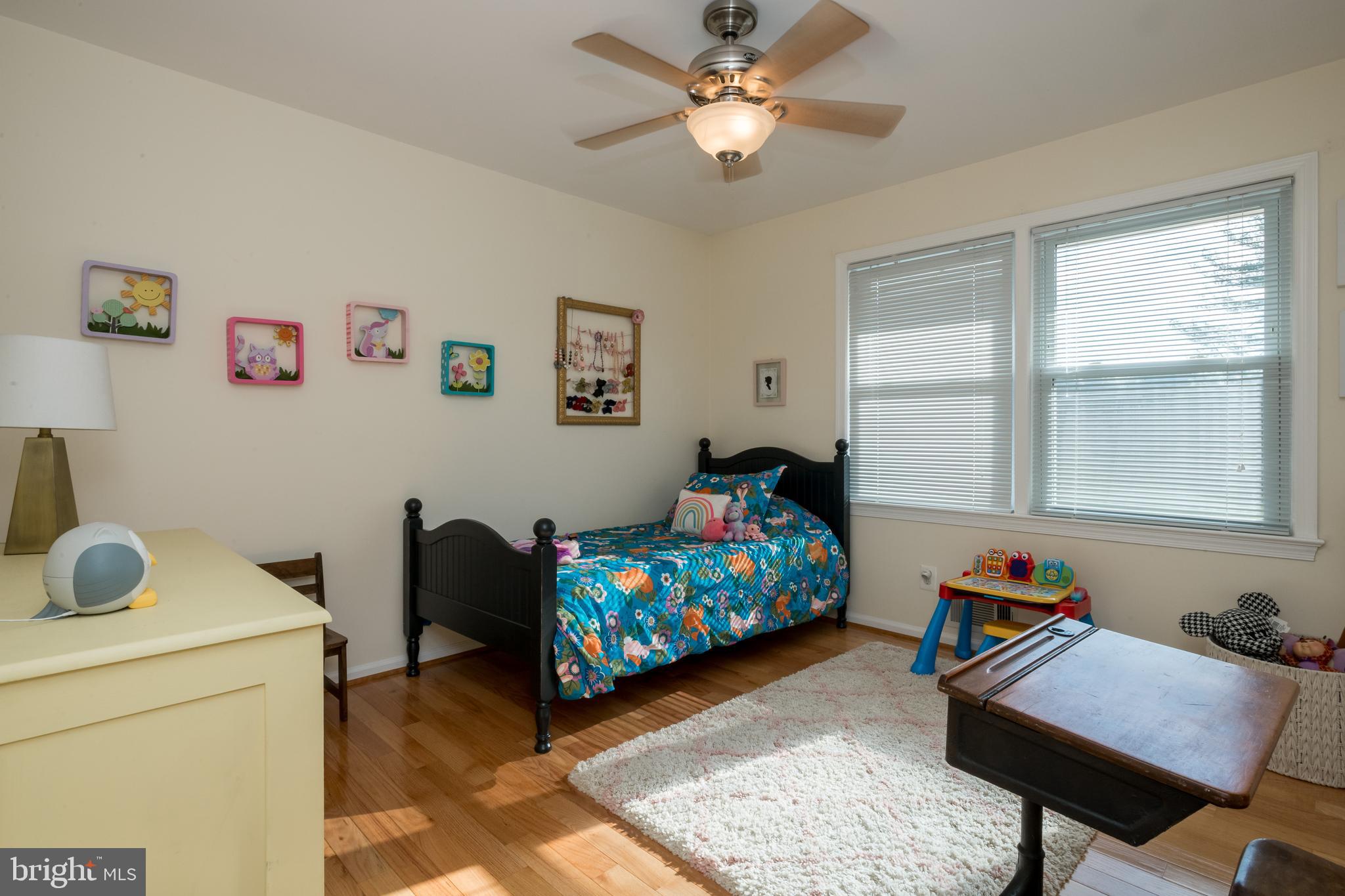 VALLEY GREEN - Residential