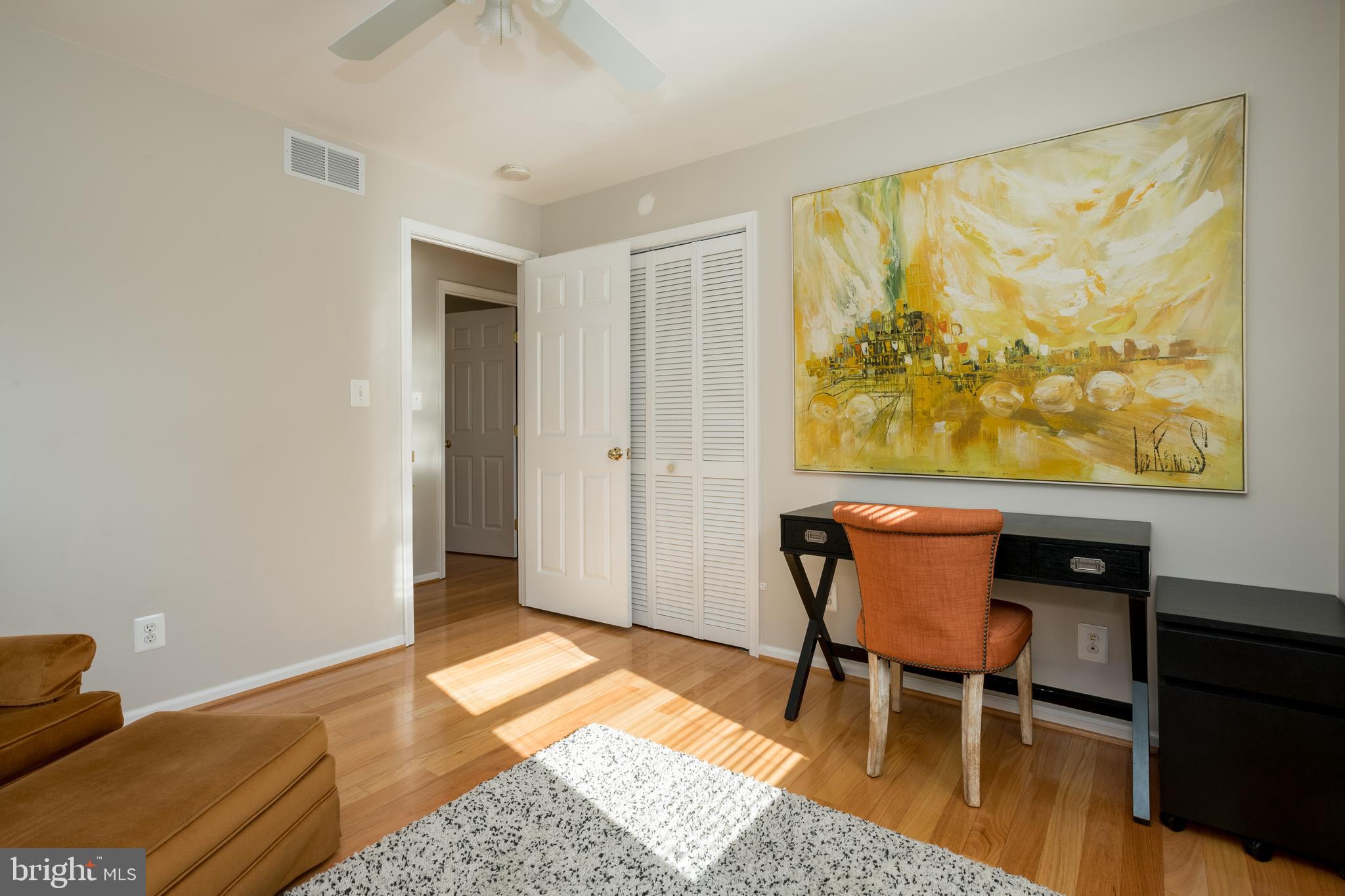 VALLEY GREEN - Residential