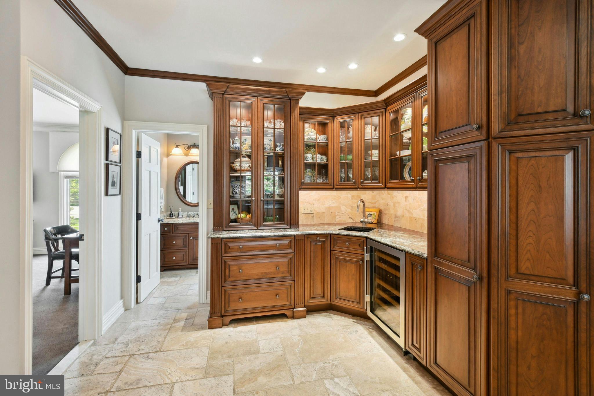 BRIDLE PATH CROSSING - Residential