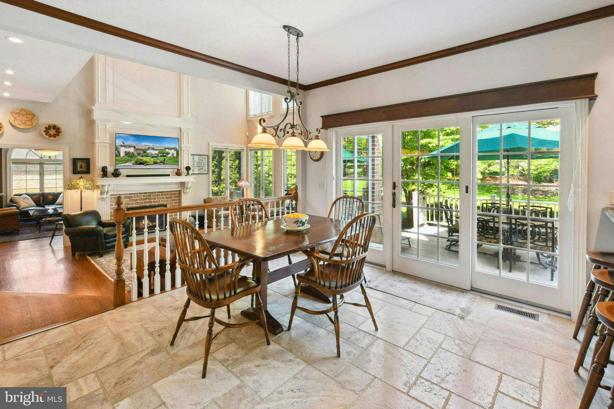 BRIDLE PATH CROSSING - Residential