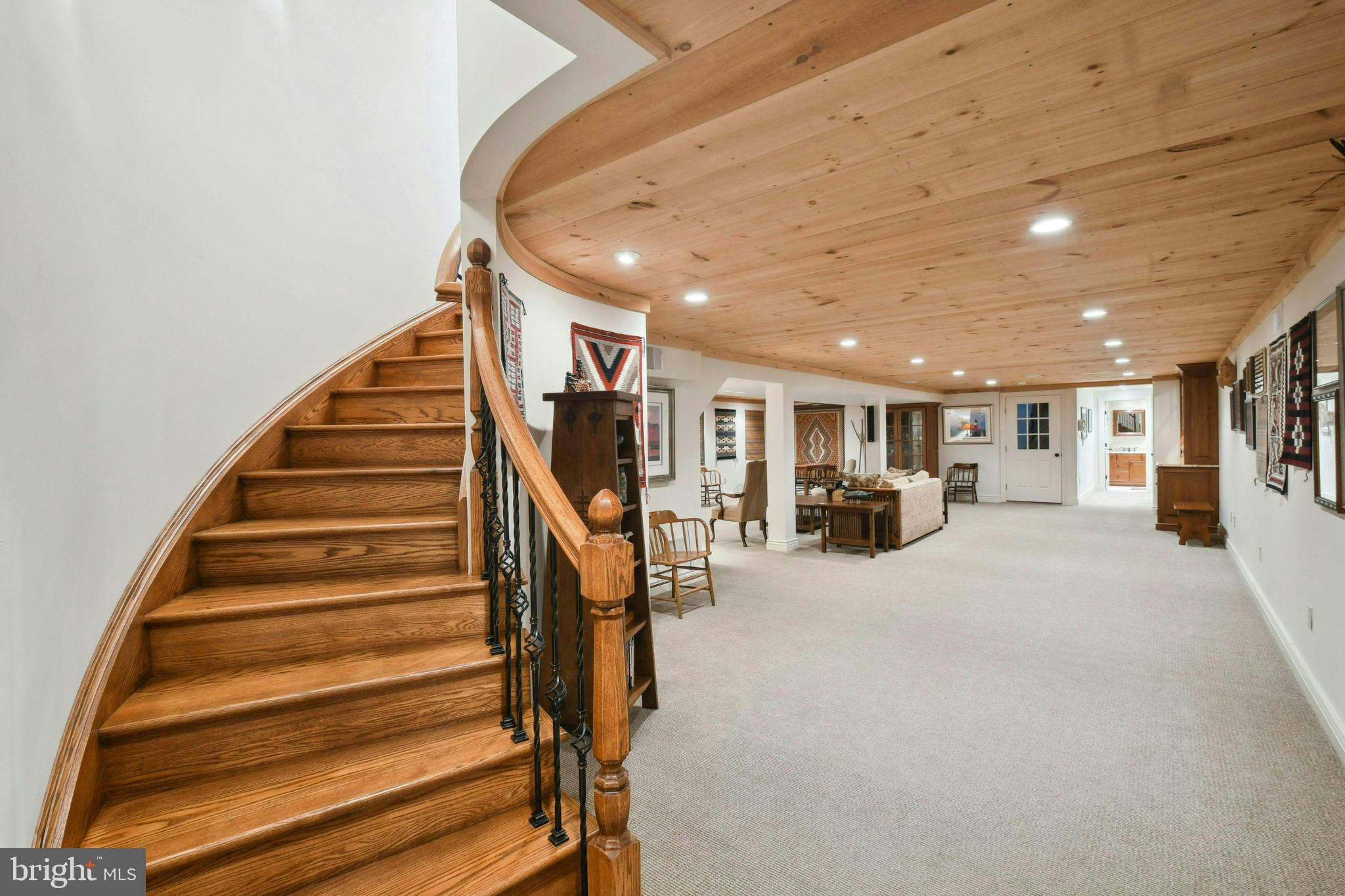 BRIDLE PATH CROSSING - Residential