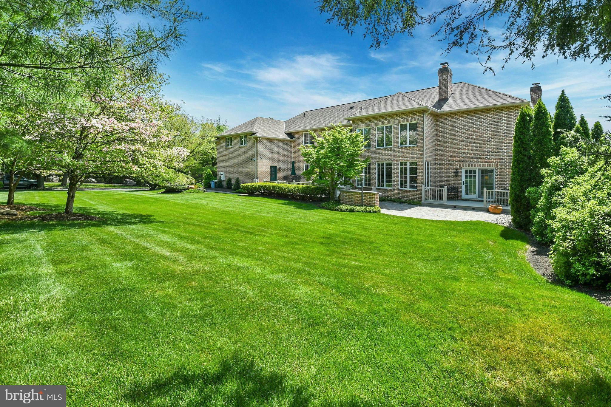 BRIDLE PATH CROSSING - Residential