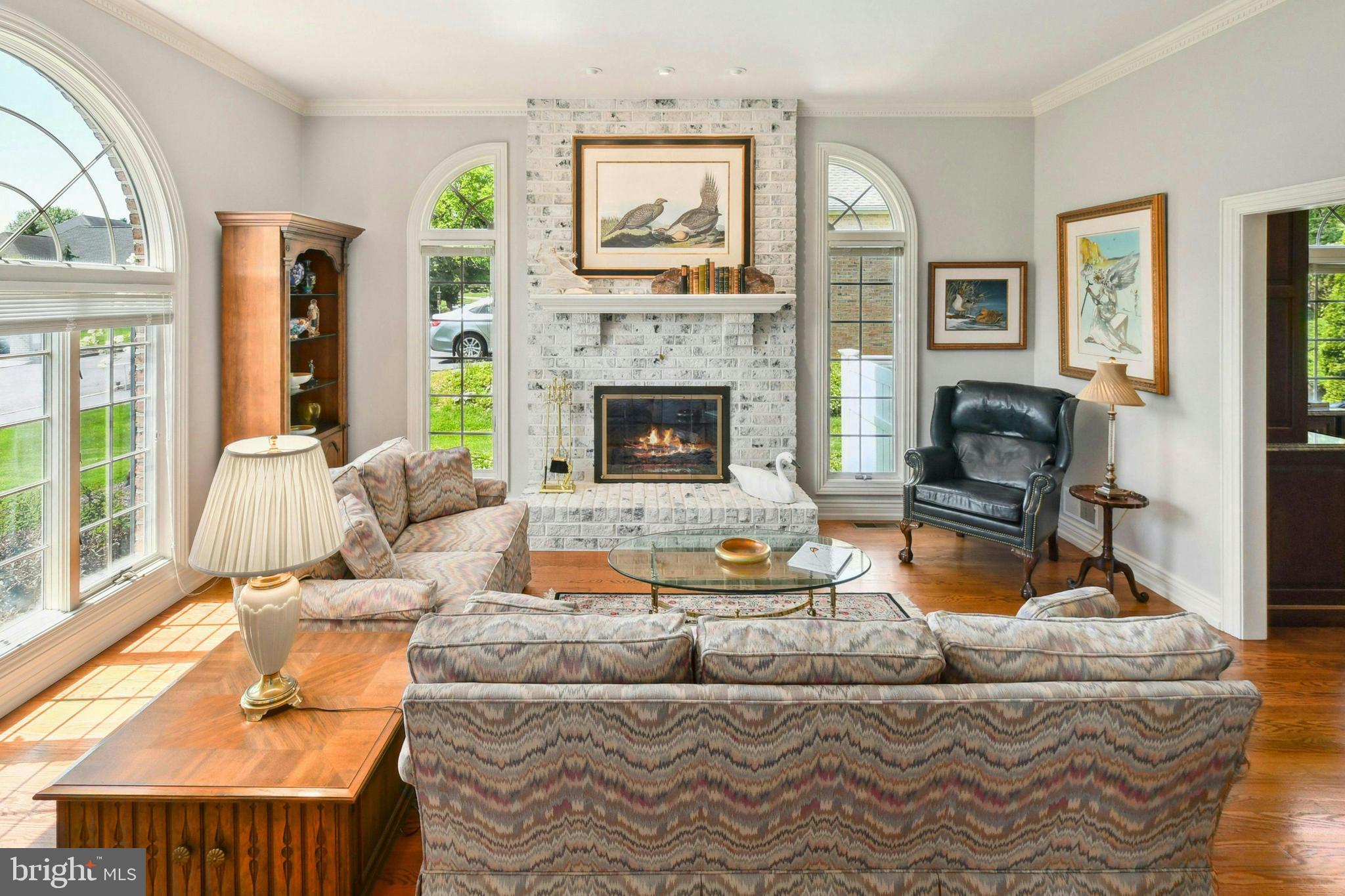 BRIDLE PATH CROSSING - Residential