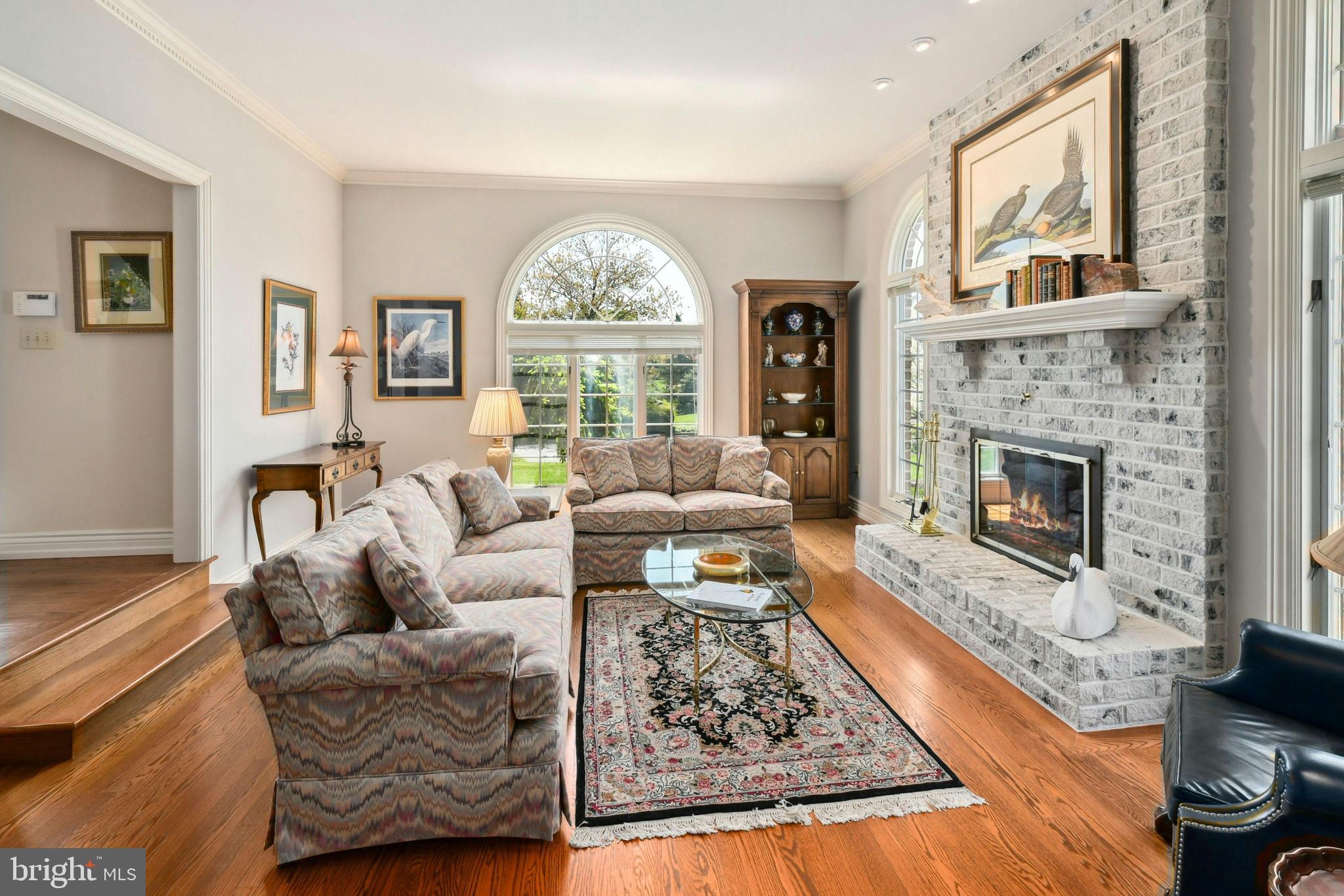 BRIDLE PATH CROSSING - Residential