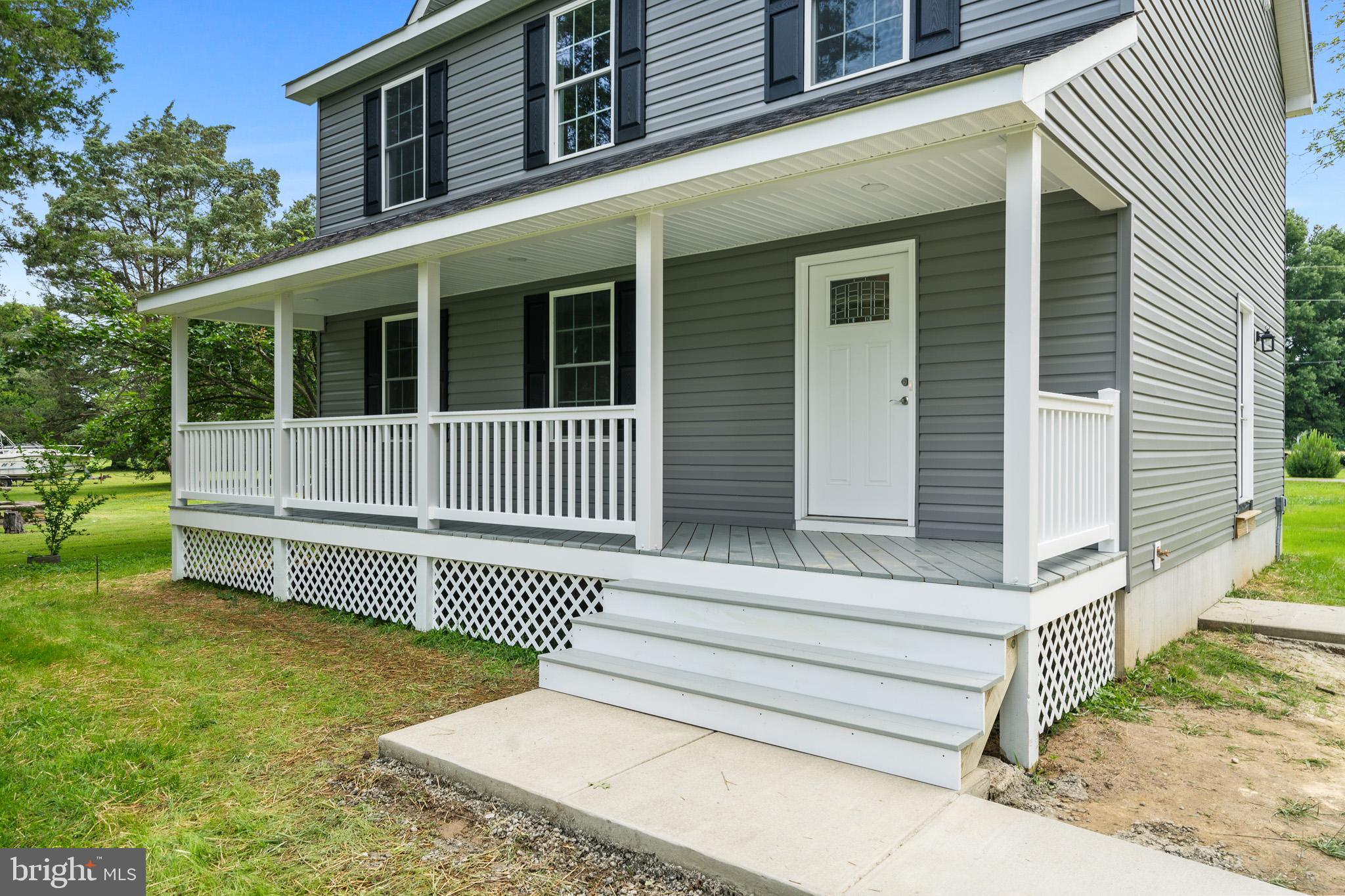 MILL POINT SHORES - Residential