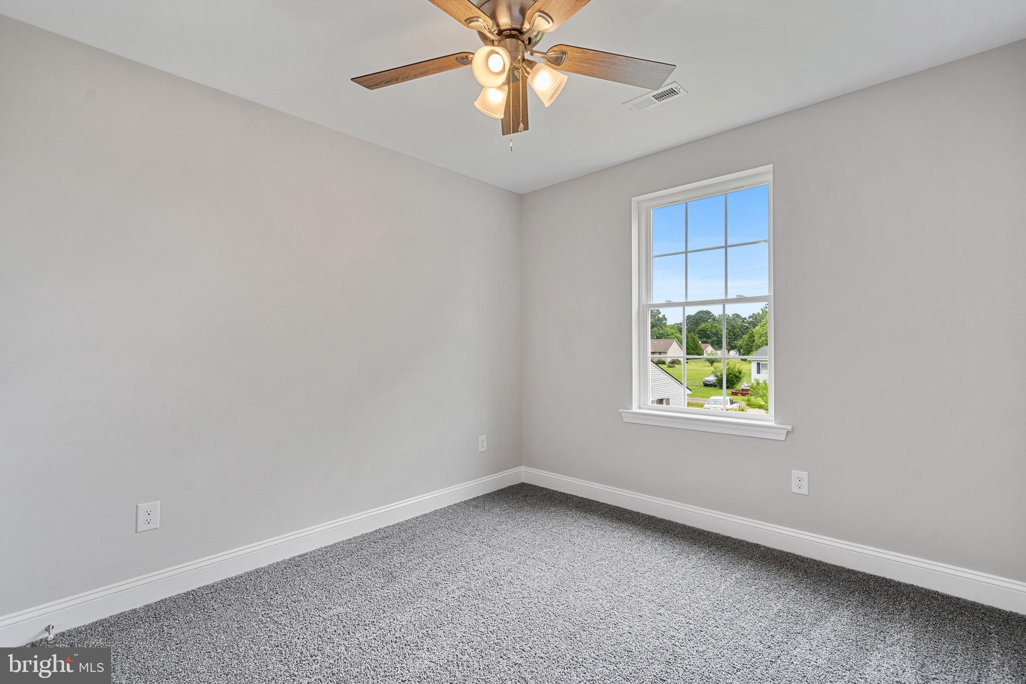 MILL POINT SHORES - Residential