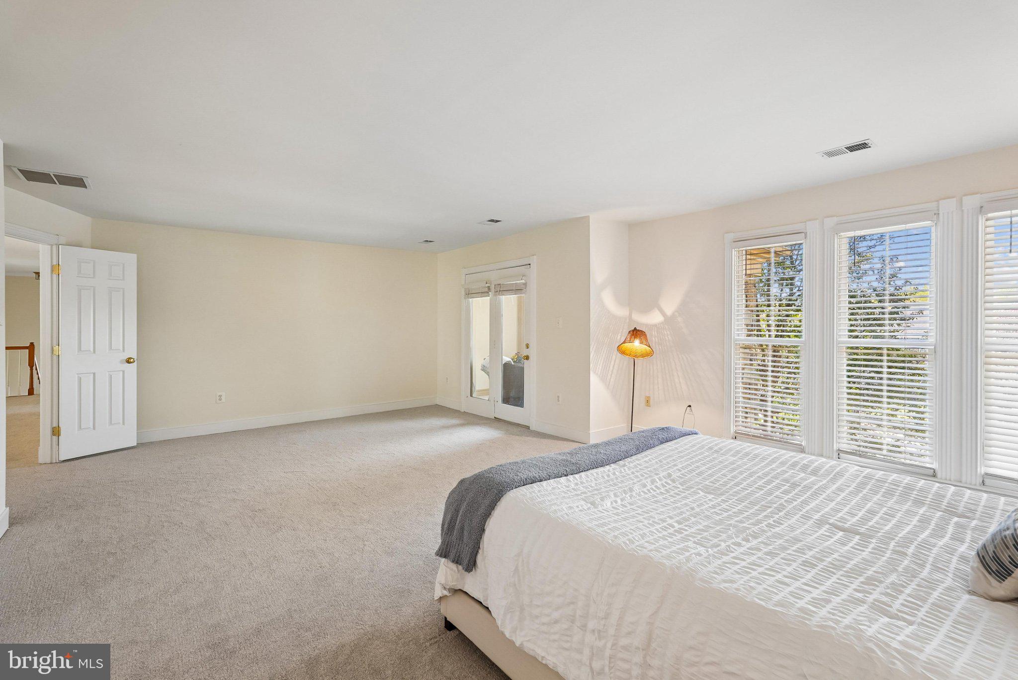 CLIFTON FARM - Residential