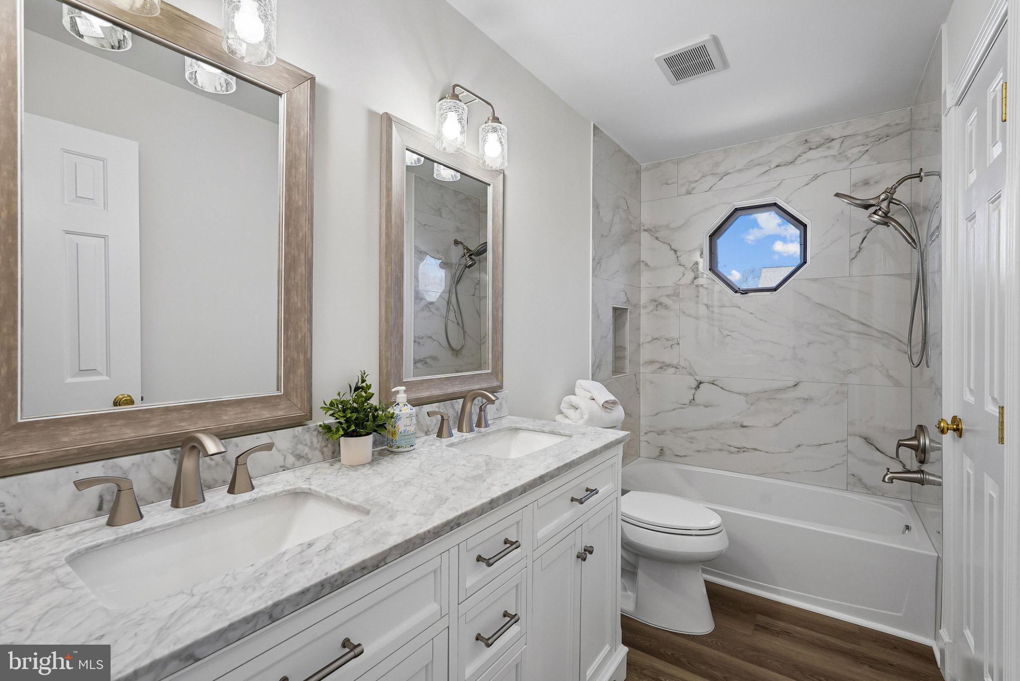 CLIFTON FARM - Residential