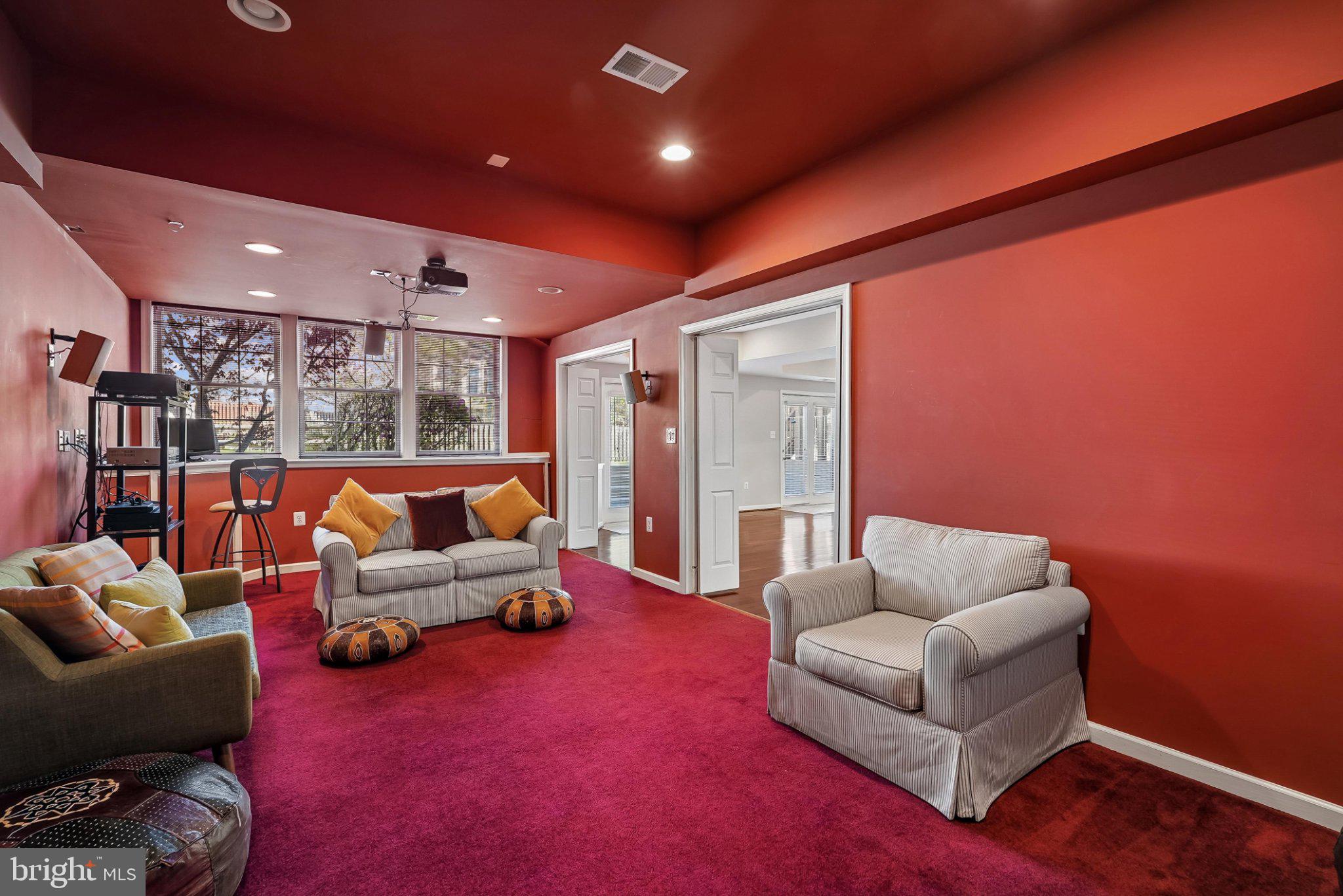 CLIFTON FARM - Residential