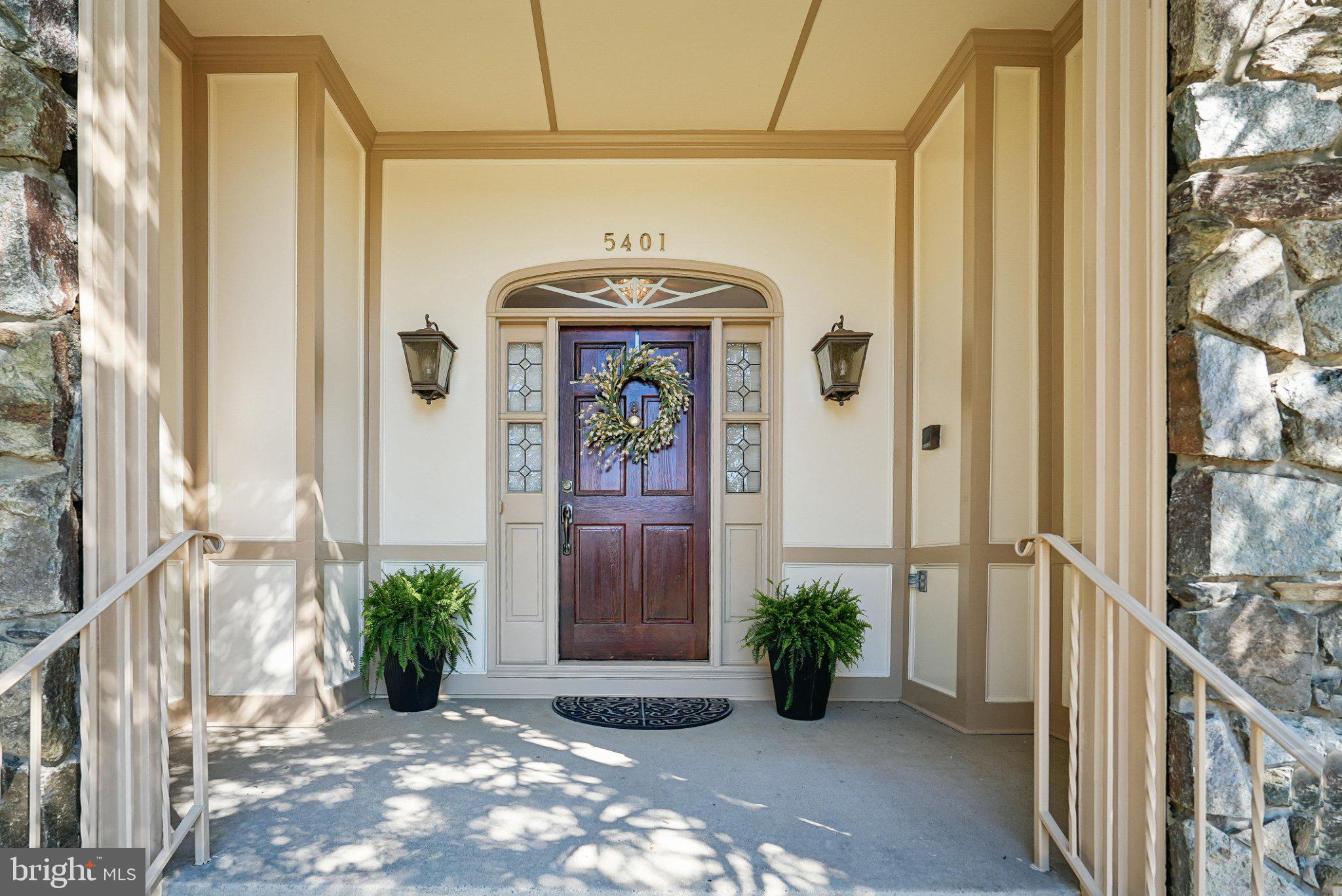 CLIFTON FARM - Residential