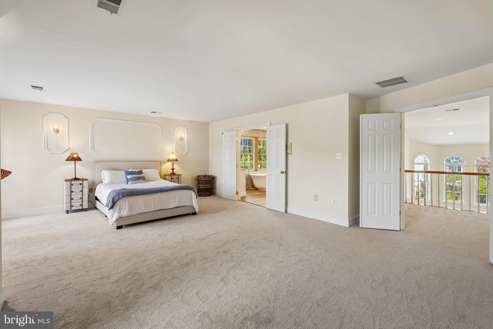 CLIFTON FARM - Residential