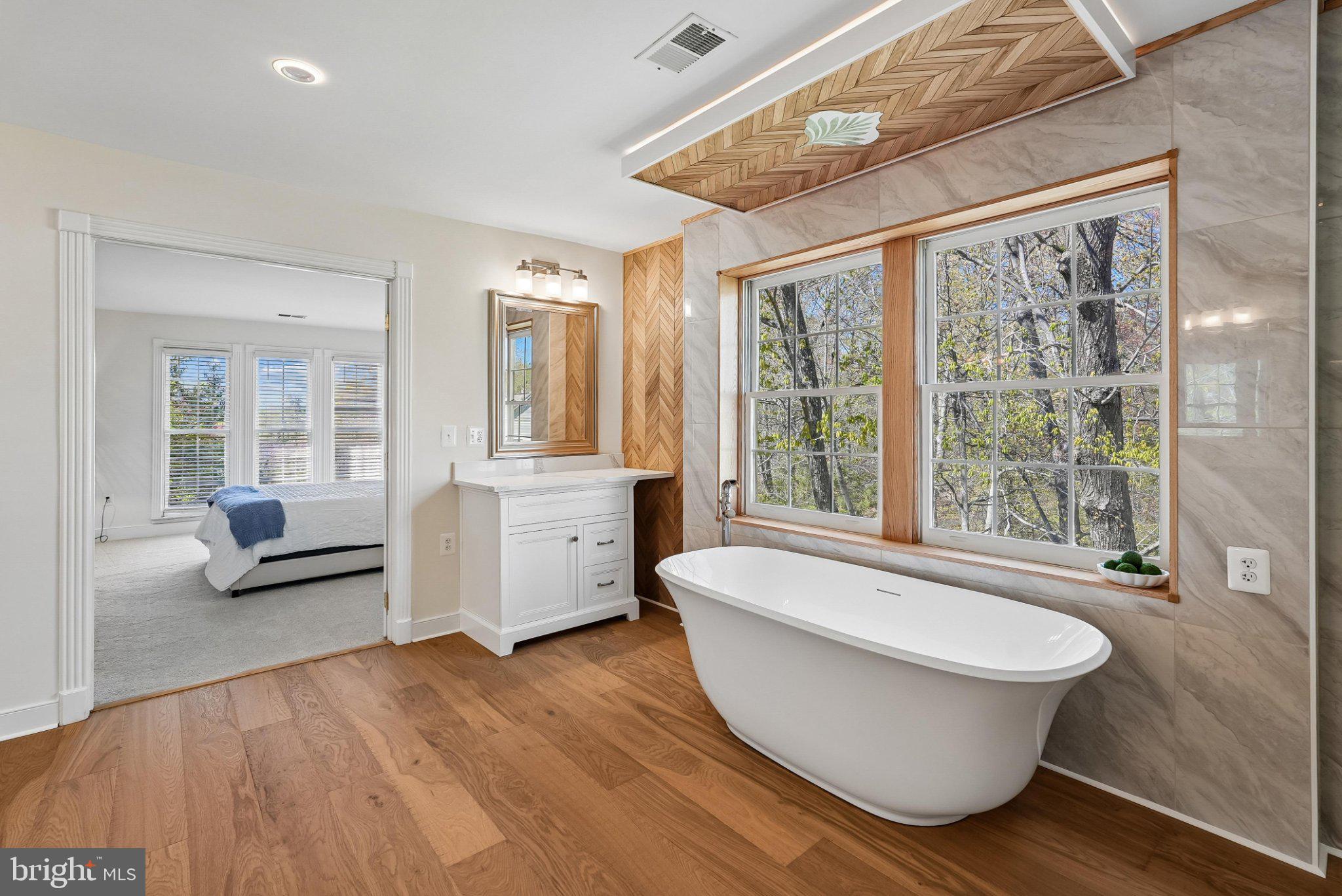 CLIFTON FARM - Residential