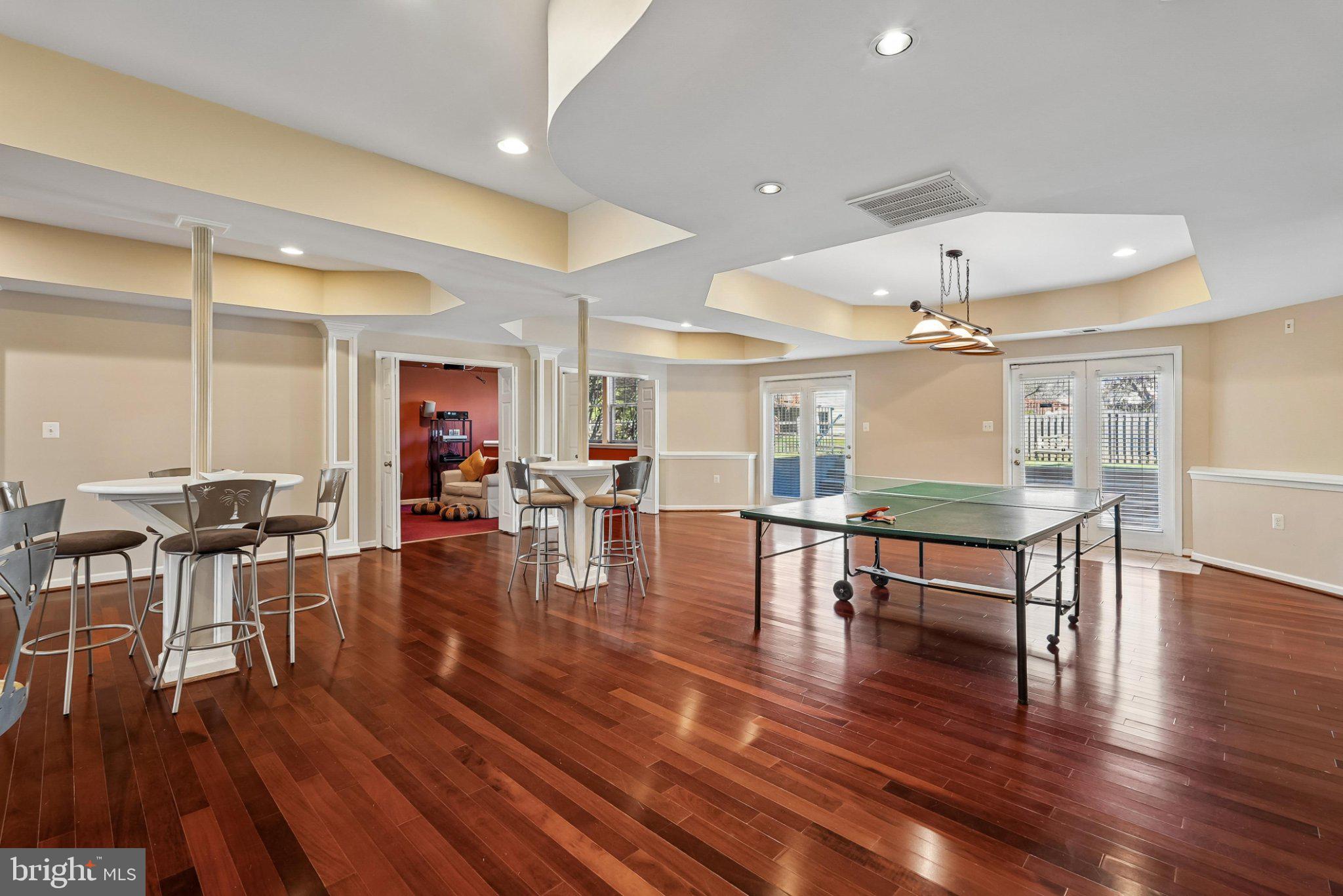 CLIFTON FARM - Residential